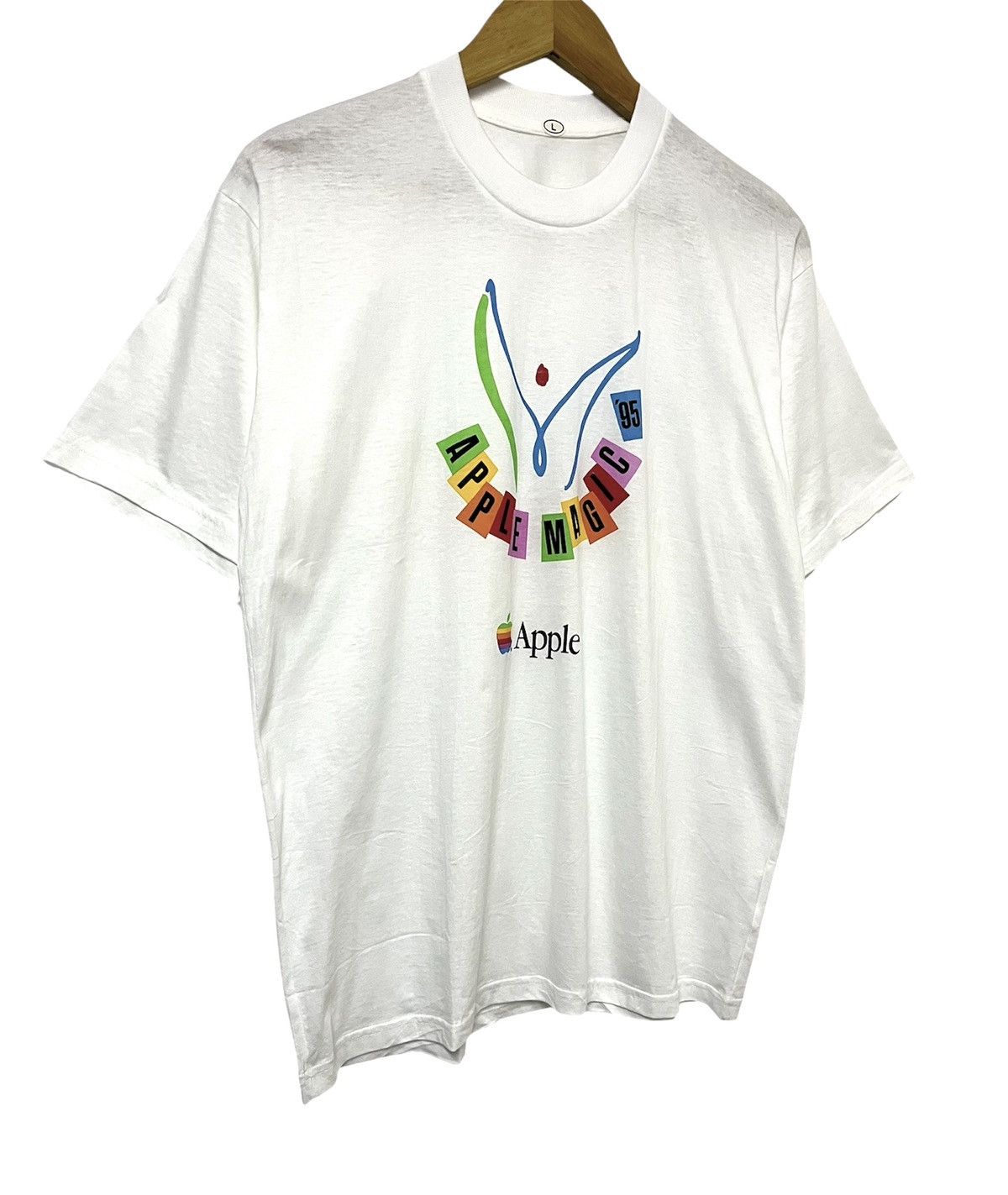 Apple VINTAGE 90s APPLE MAGIC MACINTOSH COMPUTER PROMO LOGO TSHIRT Size US L / EU 52-54 / 3 - 2 Thumbnail
