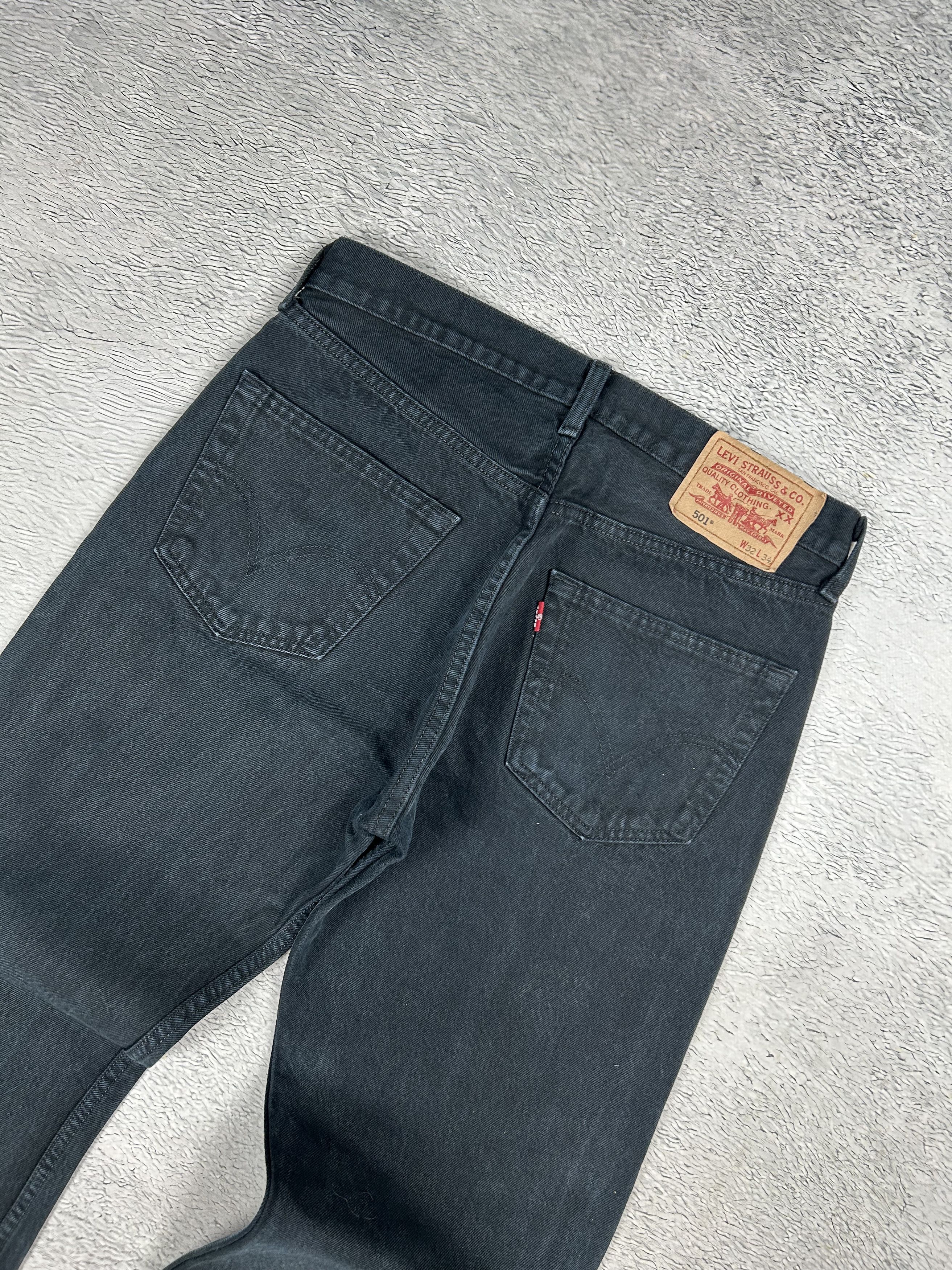 Levi's × Vintage Vintage Levi’s 501 jeans black loose fit Classic Oldmoney Size US 36 / EU 52 - 4 Thumbnail