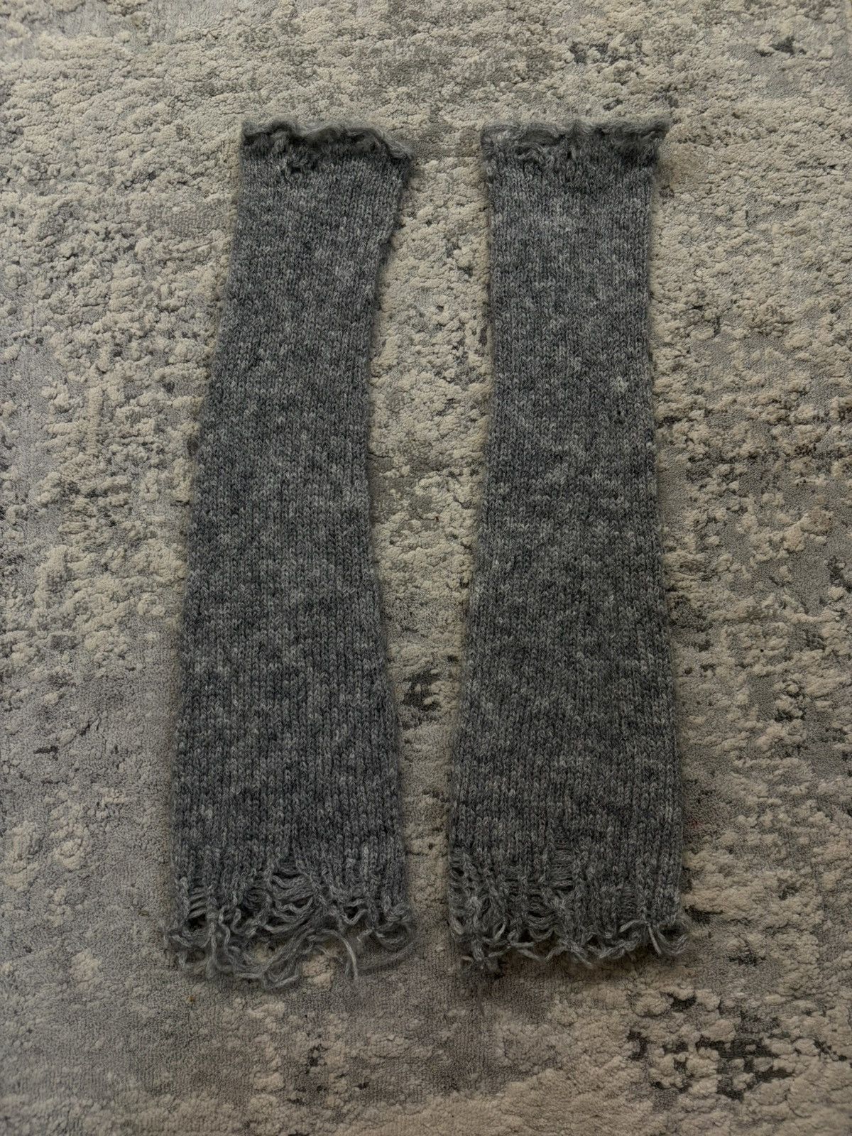Number (N)ine FW09 "A Closed Feeling" Knit Distressed Arm Warmers (2) Size ONE SIZE - 1 Thumbnail