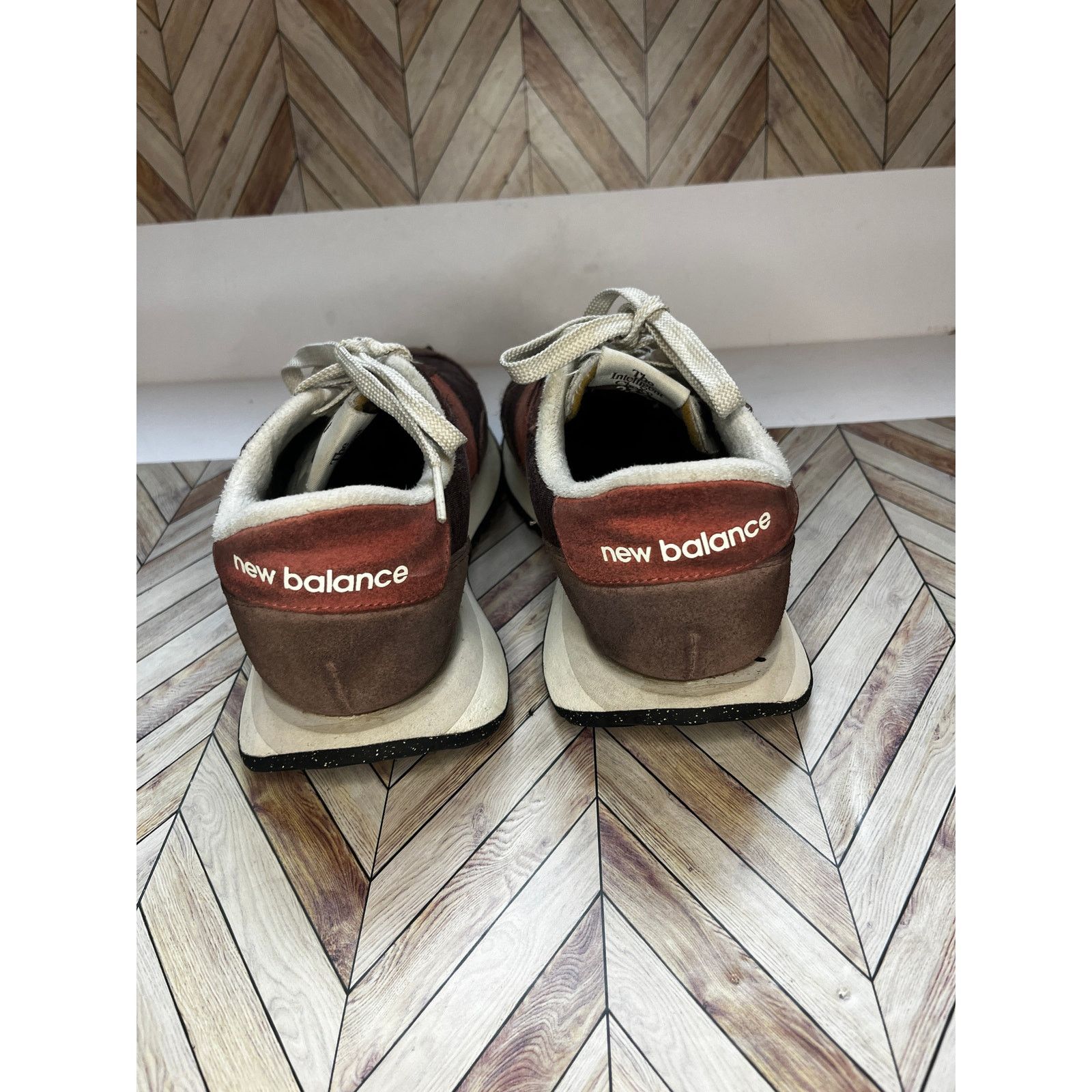 New Balance New Balance Suede Lace Up Running Sneakers Brown US W8/M6.5 Size US 8 / IT 38 - 10 Thumbnail