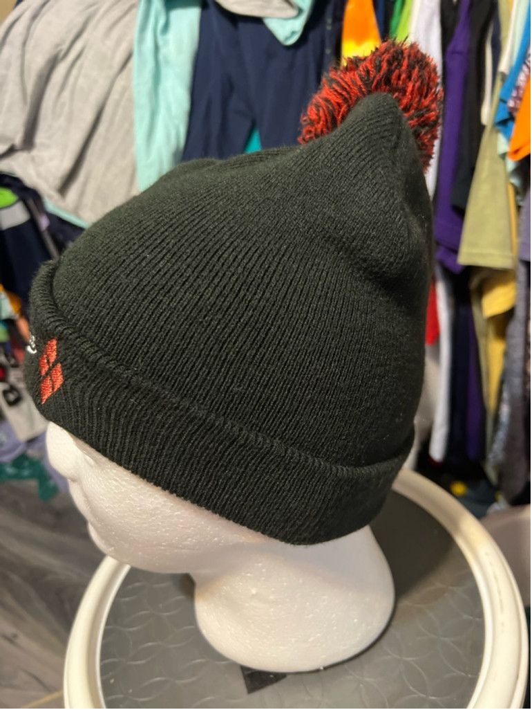 DC Comics Unisex Batman DC Comics Beanie Hat One Size Black Red Size ONE SIZE - 4 Thumbnail