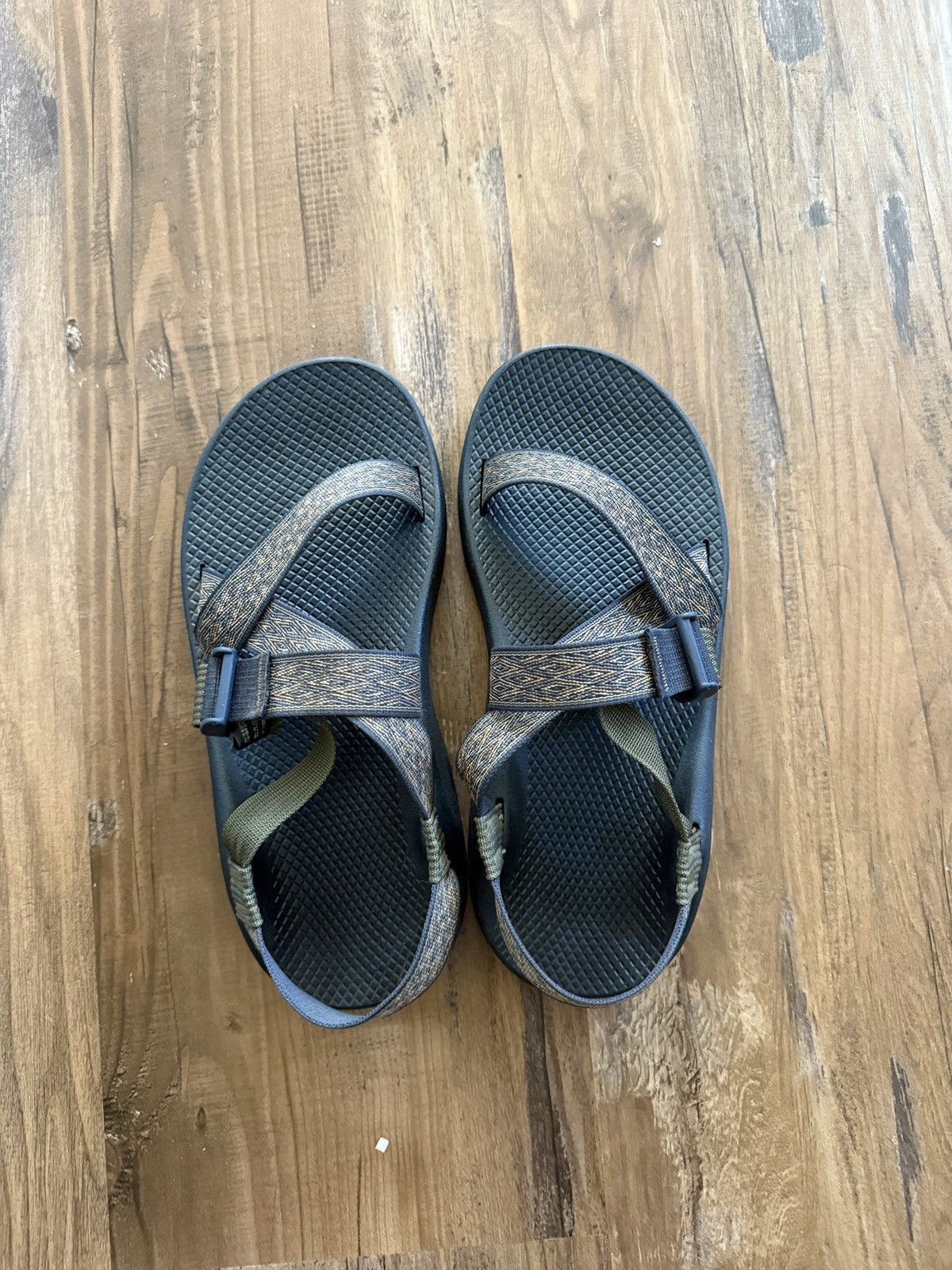Chaco Mens Chacos Sandals Size US 9 / EU 42 - 1 Thumbnail