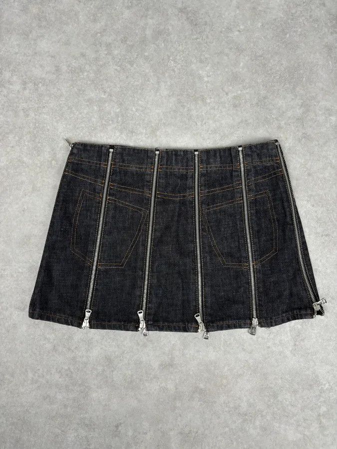 Dolce & Gabbana SS2003 Dolce & Gabbana Navy Denim Multi-Zip Skirt Size 28" / US 6 / IT 42 - 8 Thumbnail