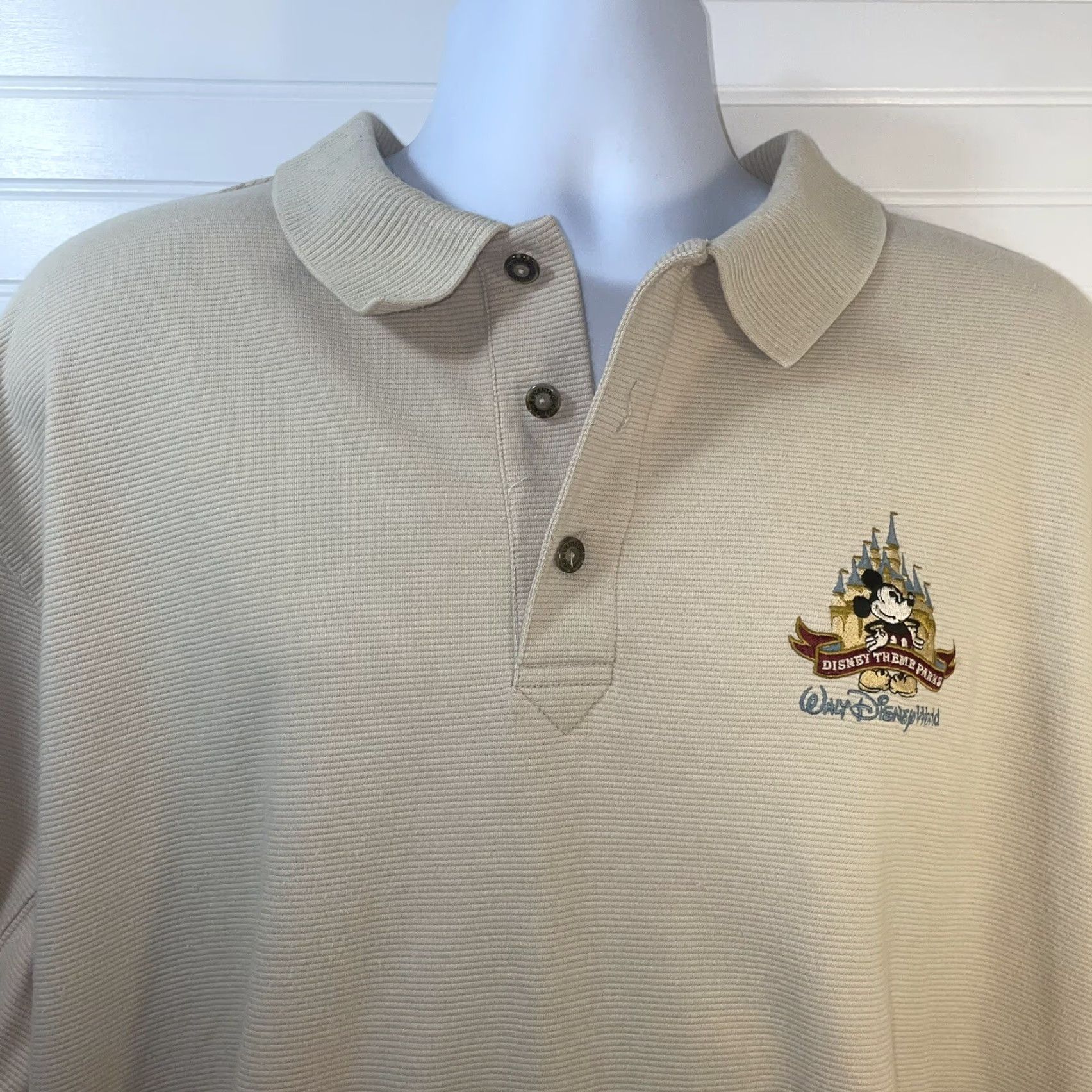 Disney Walt Disney World Mickey Mouse Polo Men 2XL Tan Short Sleeve Button Collar Shirt Size US XXL / EU 58 / 5 - 5 Thumbnail