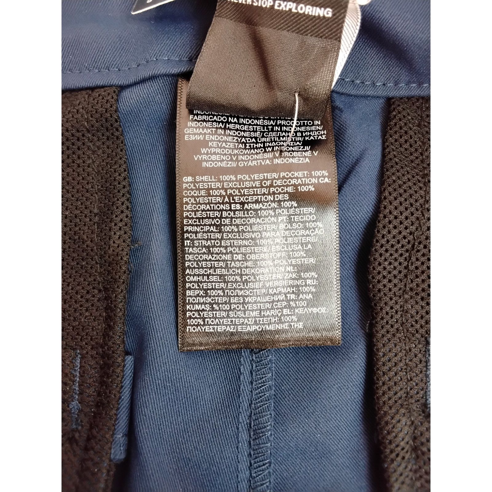 The North Face North Face Standard Tapered Pant Women's 10 30x29 Navy NWT Size 32" / US 10 / IT 46 - 13 Thumbnail