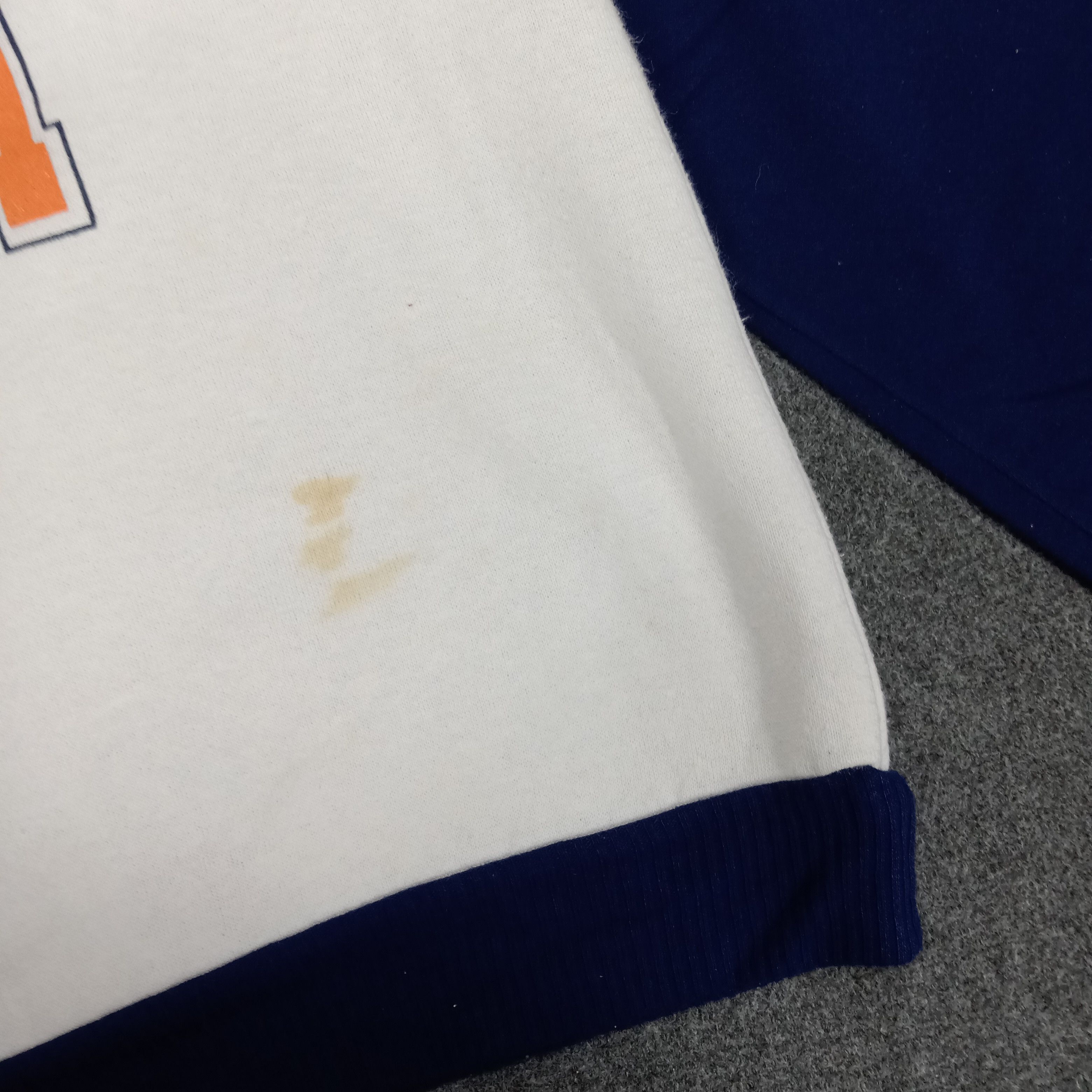 NBA × Vintage Illinois Illini NBA American Basketball Sweatshirt Size US M / EU 48-50 / 2 - 6 Thumbnail