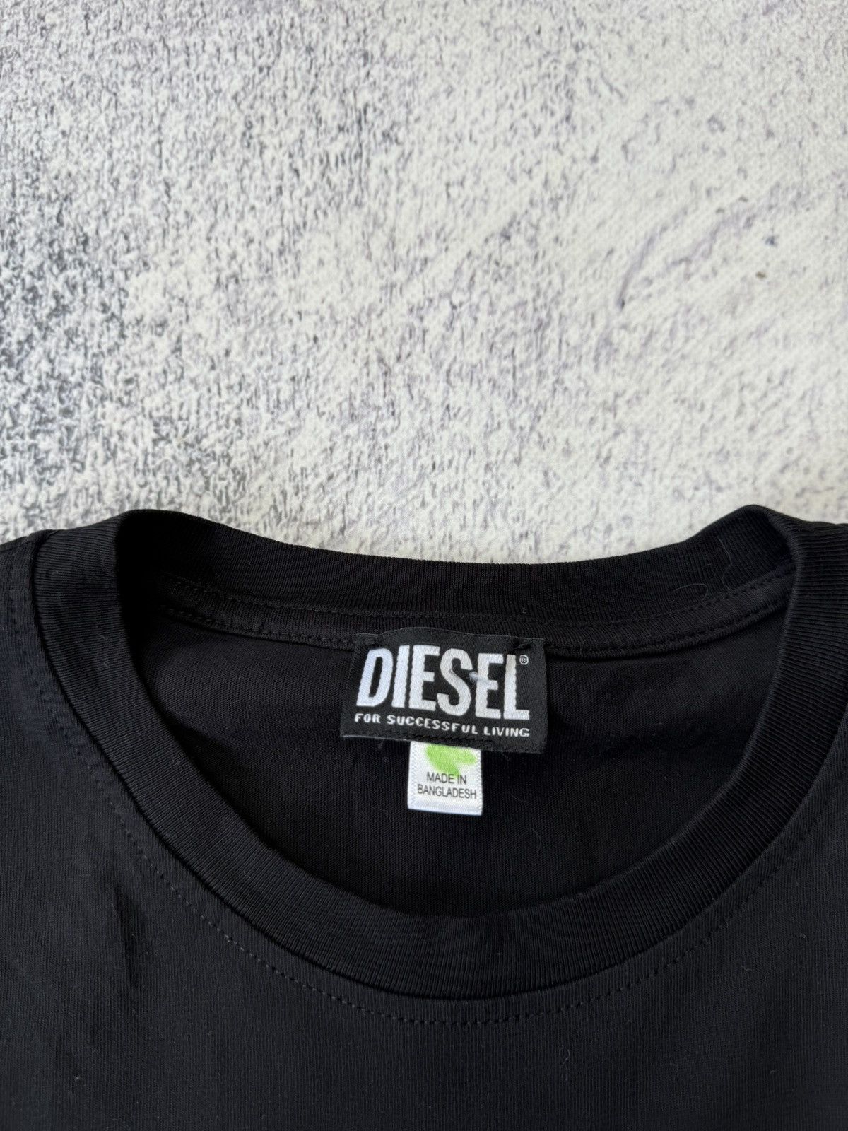 Diesel Diesel Avant Garde T Shirt Big Logo Size US L / EU 52-54 / 3 - 12 Thumbnail
