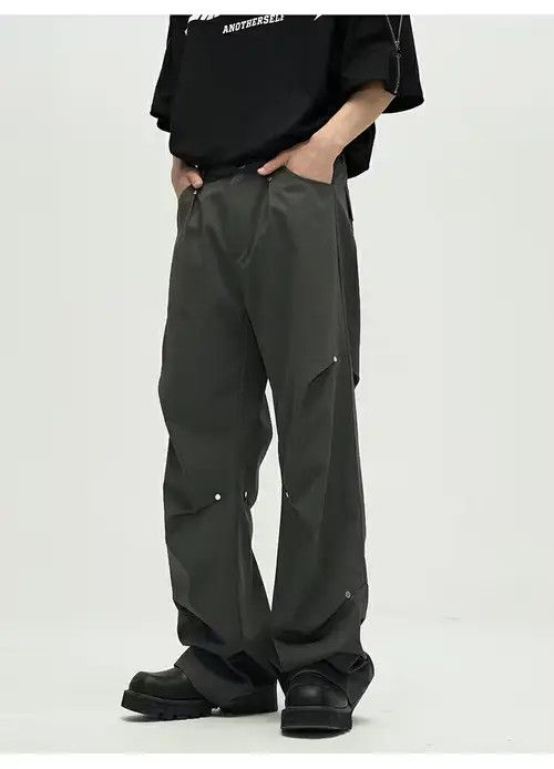 image of Vintage Pleated Baggy Flared Pants in Grey, Men's (Size 32)