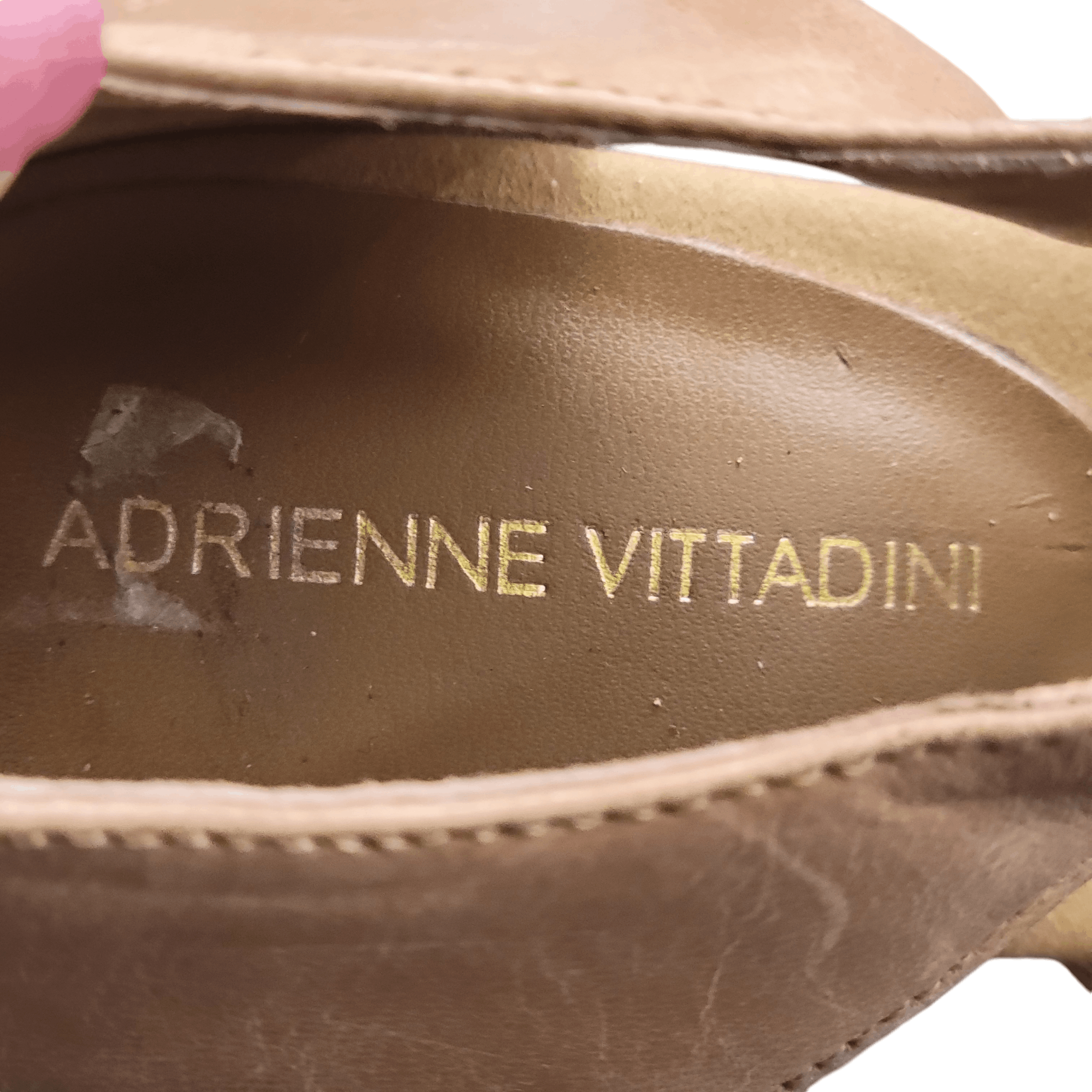 NBDN Nobrandedon Adrienne Vittadini Tan Leather Cut Out Block Bootie Shoe Size US 6.5 / IT 36.5 - 8 Thumbnail