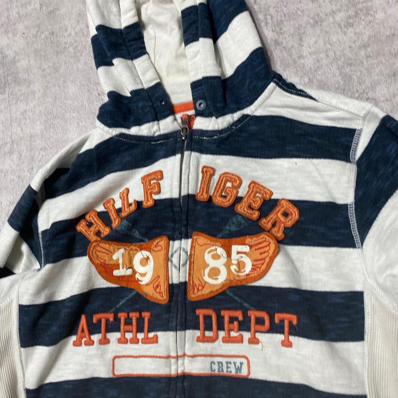 Tommy Hilfiger Navy and white Tommy Hilfiger zip-up hoodie Size US M / EU 48-50 / 2 - 4 Thumbnail