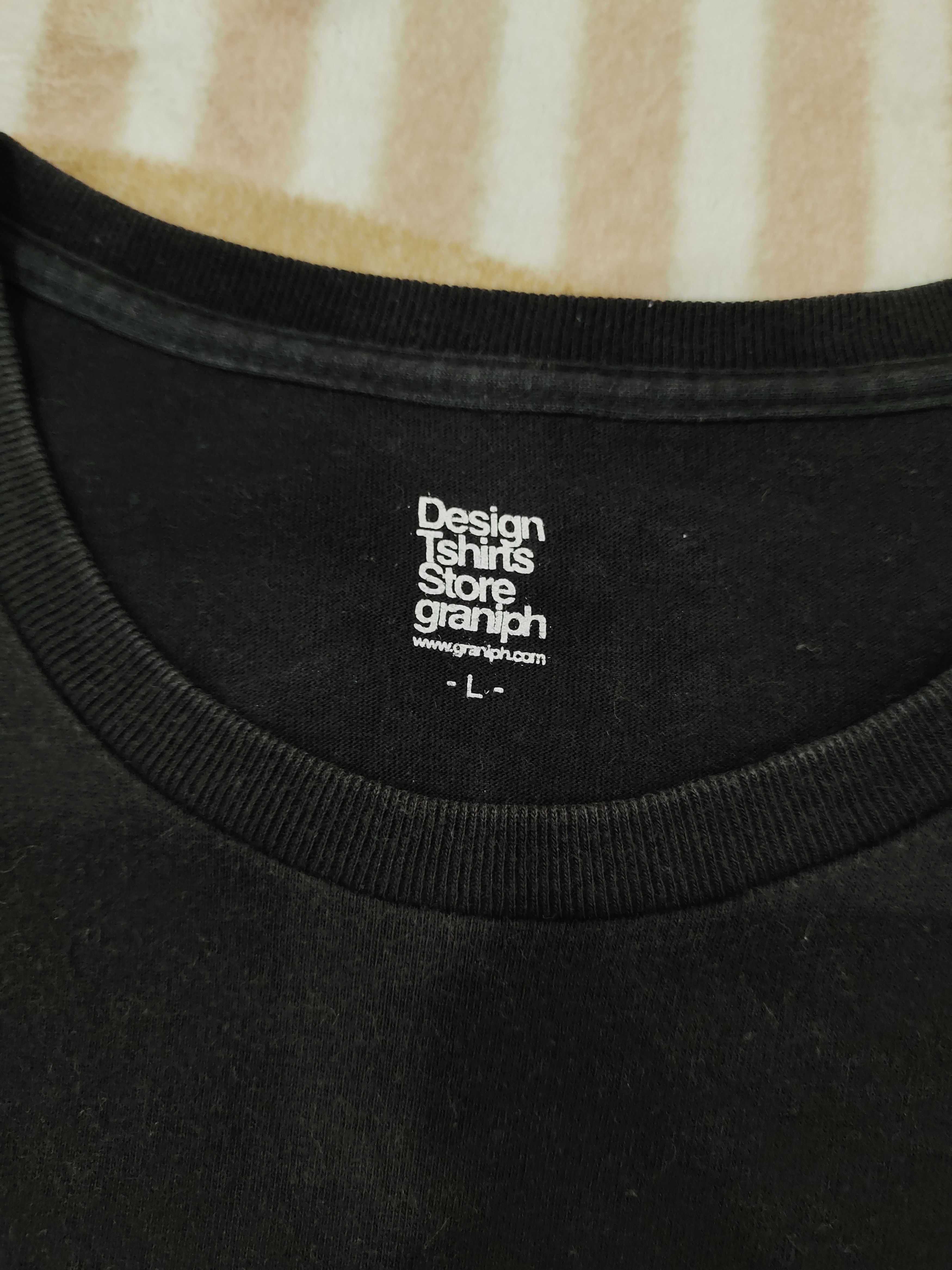 Vintage Rare Monkey print design live on the t-shirts Size US L / EU 52-54 / 3 - 5 Thumbnail