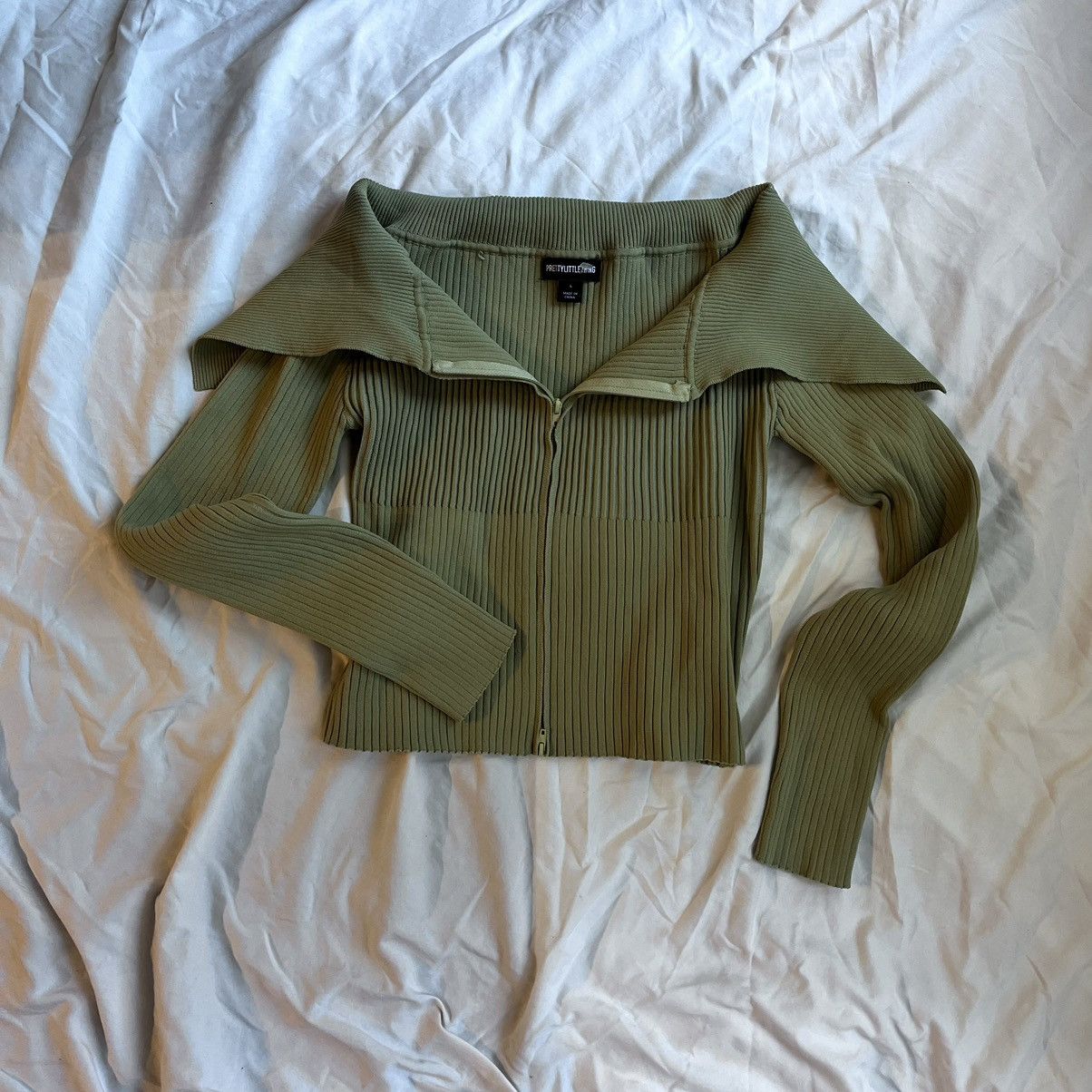 PrettyLittleThing Green zip-up sweater Size L / US 10 / IT 46 - 1 Thumbnail