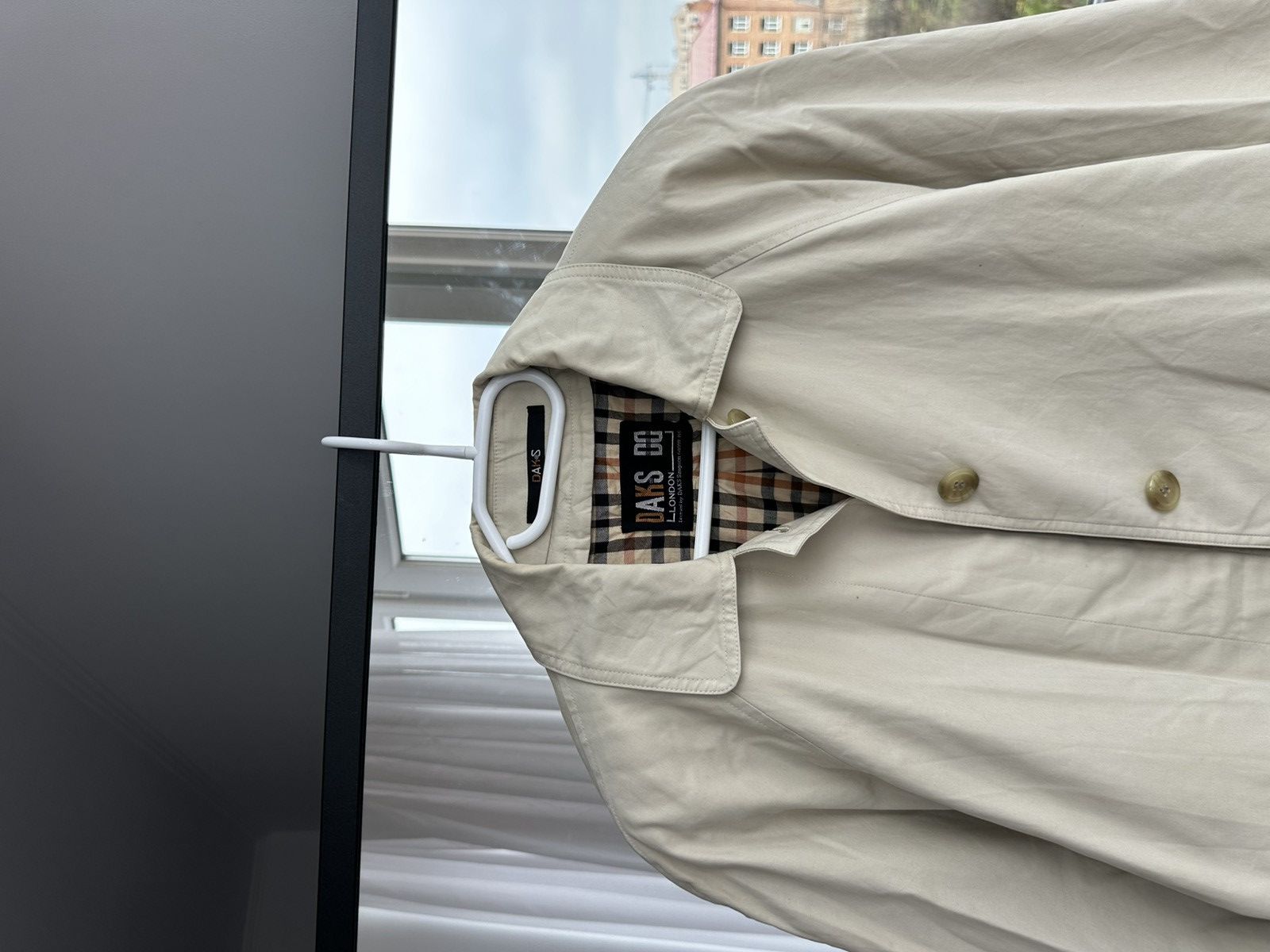 DAKS DAKS London Vintage Beige Trench Coat Japan MadeCheck Lining Size US M / EU 48-50 / 2 - 2 Thumbnail