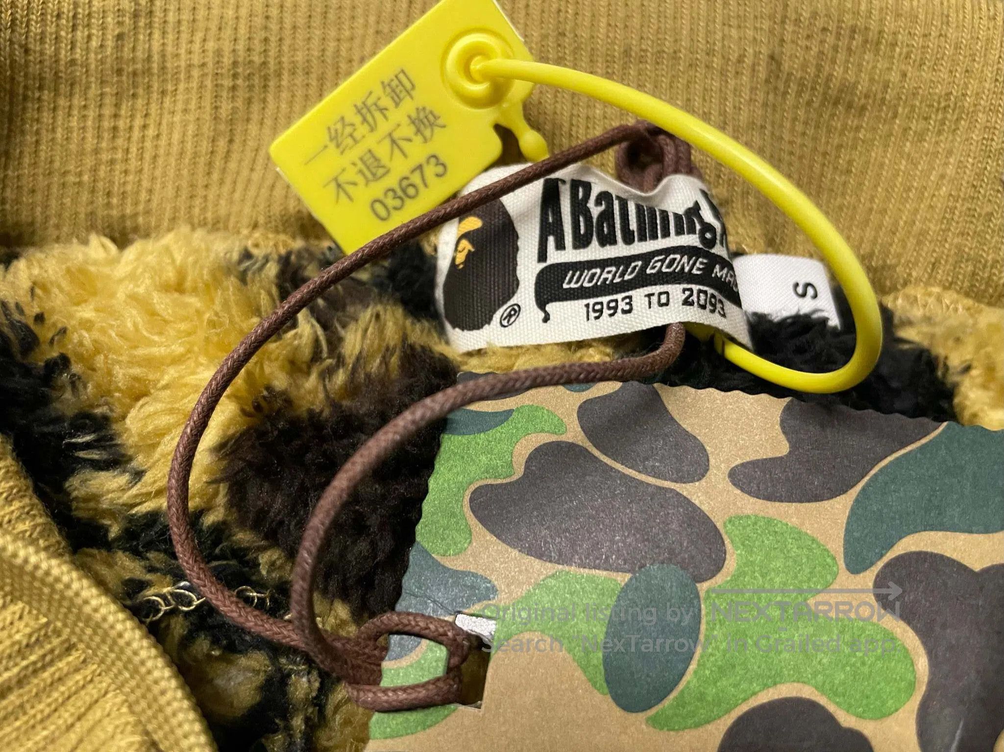 Bape Bape size S Yellow Camo Fleece Sweatpants Size US 27 - 5 Thumbnail