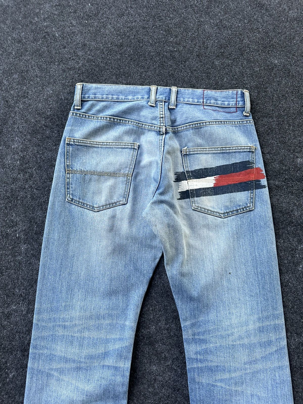 Tommy Hilfiger Tommy Hilfiger Light Blue Faded Washed Denim D175 Size US 31 - 4 Thumbnail