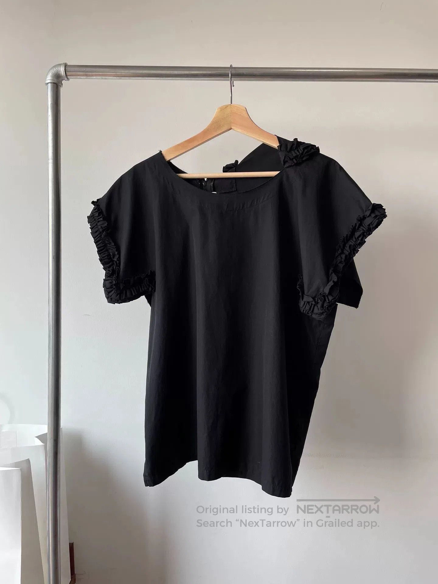Comme des Garcons PLAY Comme des Garçons Black Lace Short. Size M / US 6-8 / IT 42-44 - 1 Thumbnail