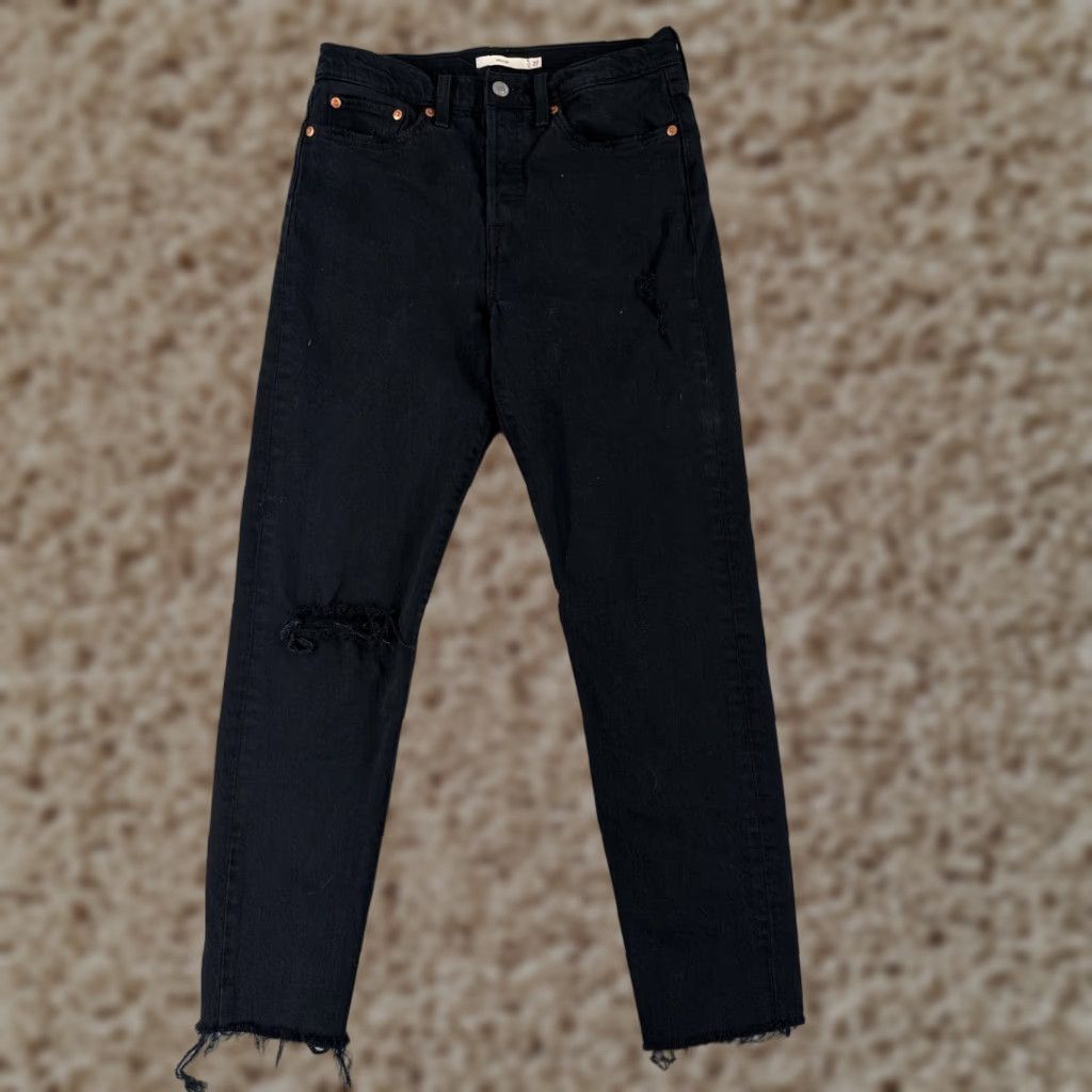 VINTAGE Levis Premium Jeans Womens 27 Black Denim Tapered Big E Wedgie Button Fly 27x27