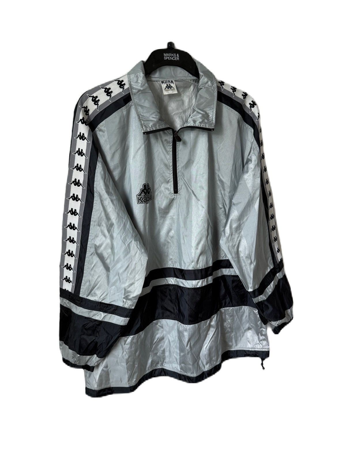 Kappa VINTAGE KAPPA SPORTS NYLON PULL OVER SIDE TAPE LOGO JUVENTUS Size US L / EU 52-54 / 3 - 2 Thumbnail