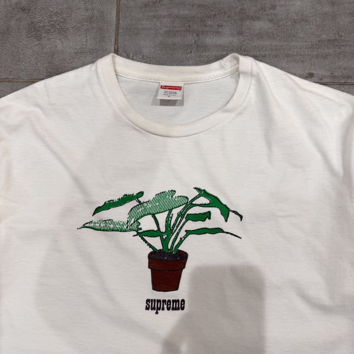 Supreme Supreme Fall/Winter 2017 Plant Tee Size US L / EU 52-54 / 3 - 2 Thumbnail