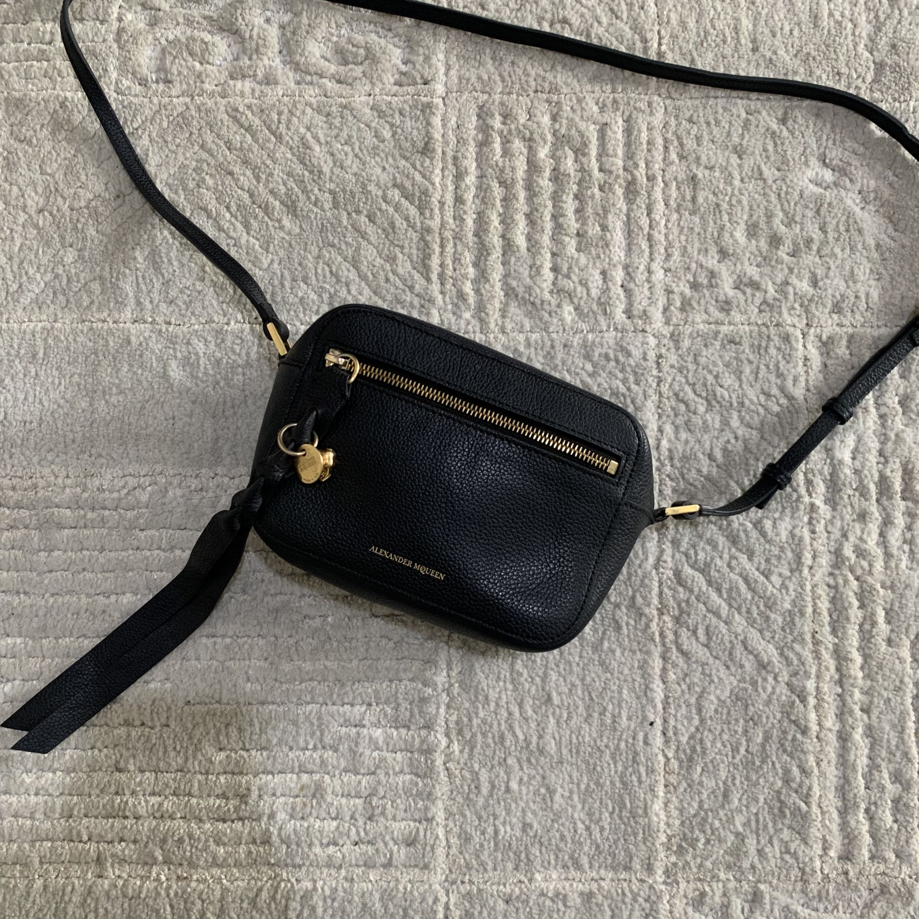Alexander McQueen Alexander MQueen Leather Crossbody bag Size ONE SIZE - 1 Thumbnail