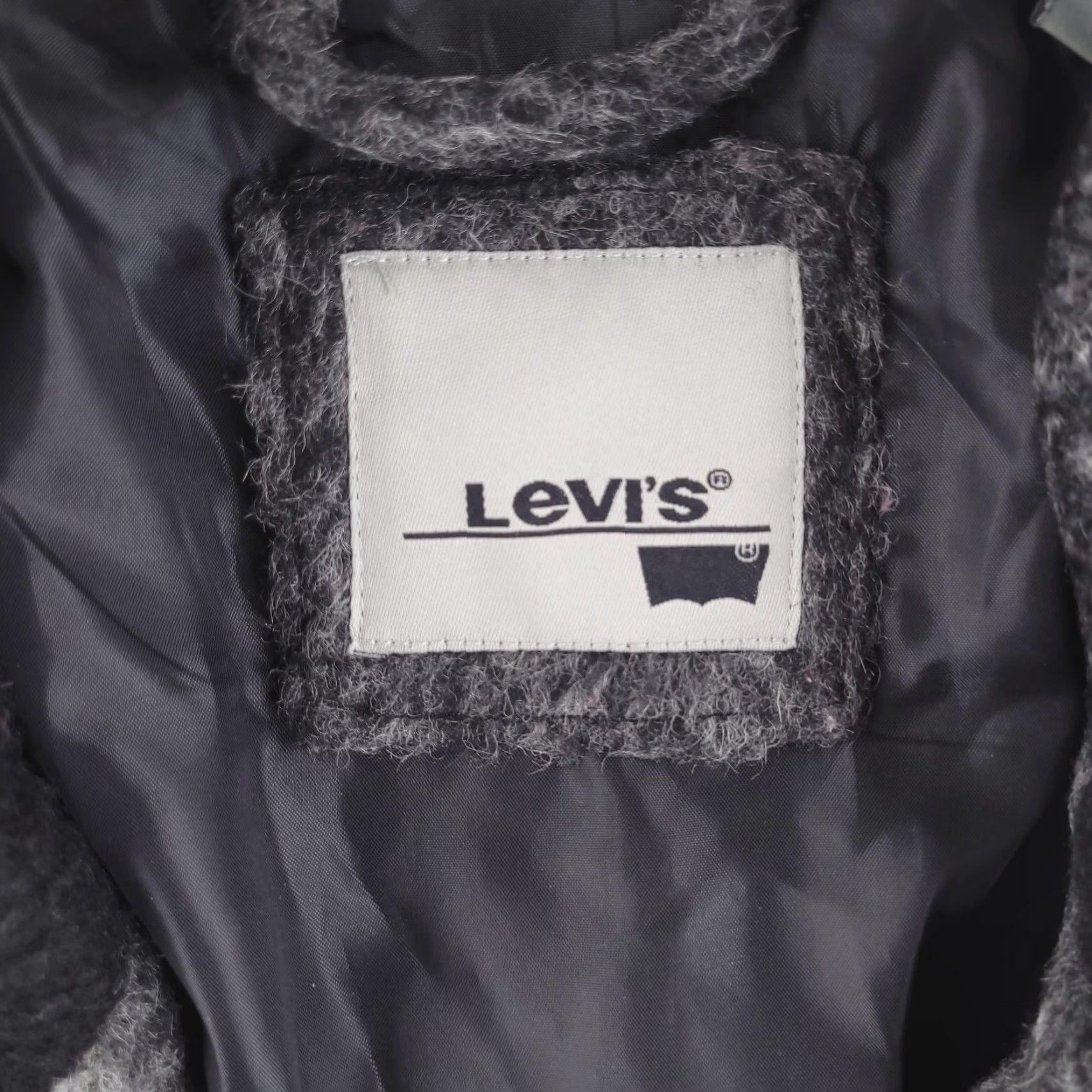 Levi's VINTAGE Levi's Coat Womens Large Wool Black White Overcoat Check Warm Size L / US 10 / IT 46 - 3 Thumbnail