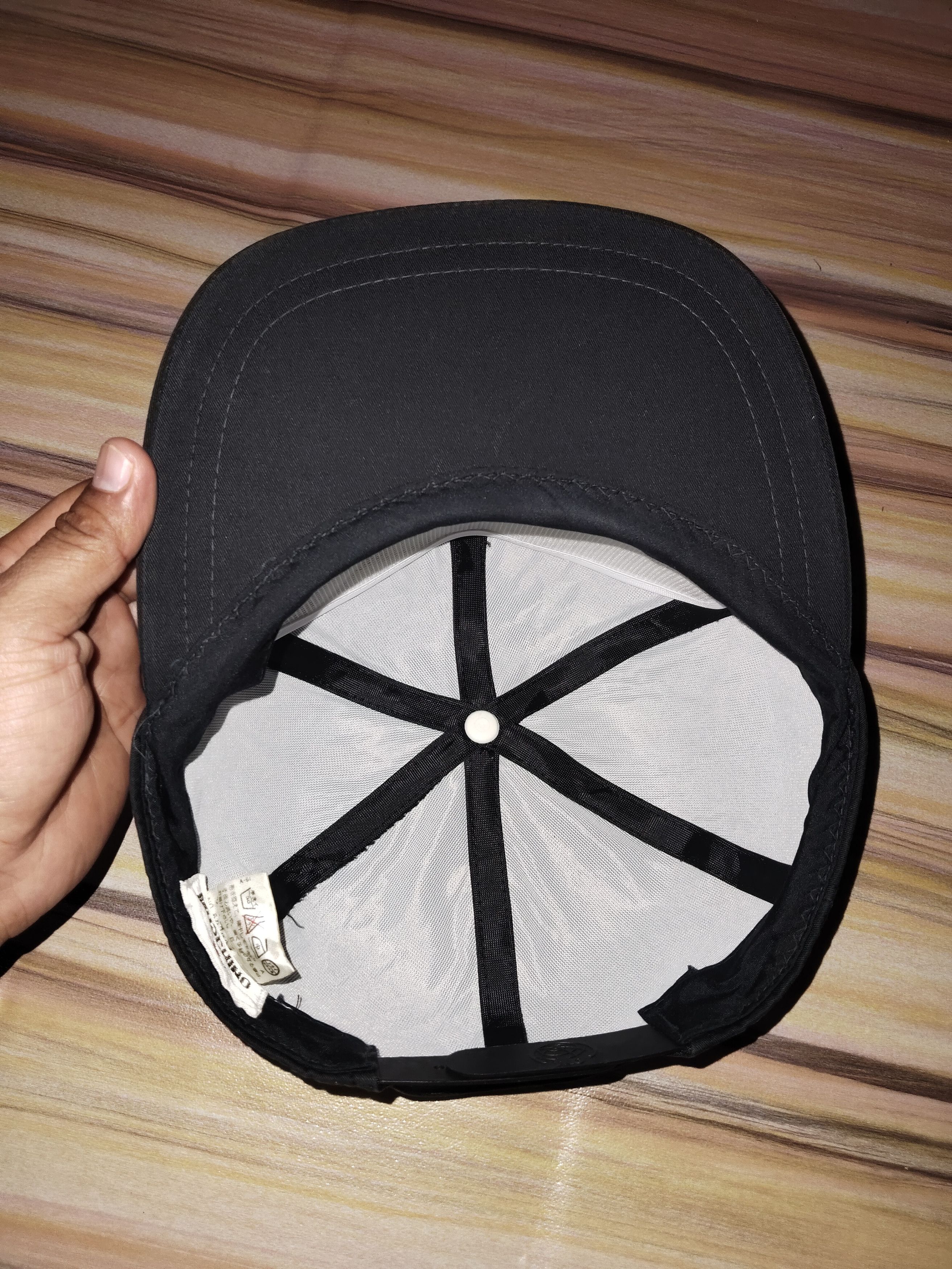 Moschino MOSCHINO Milano Cap Size ONE SIZE - 6 Thumbnail
