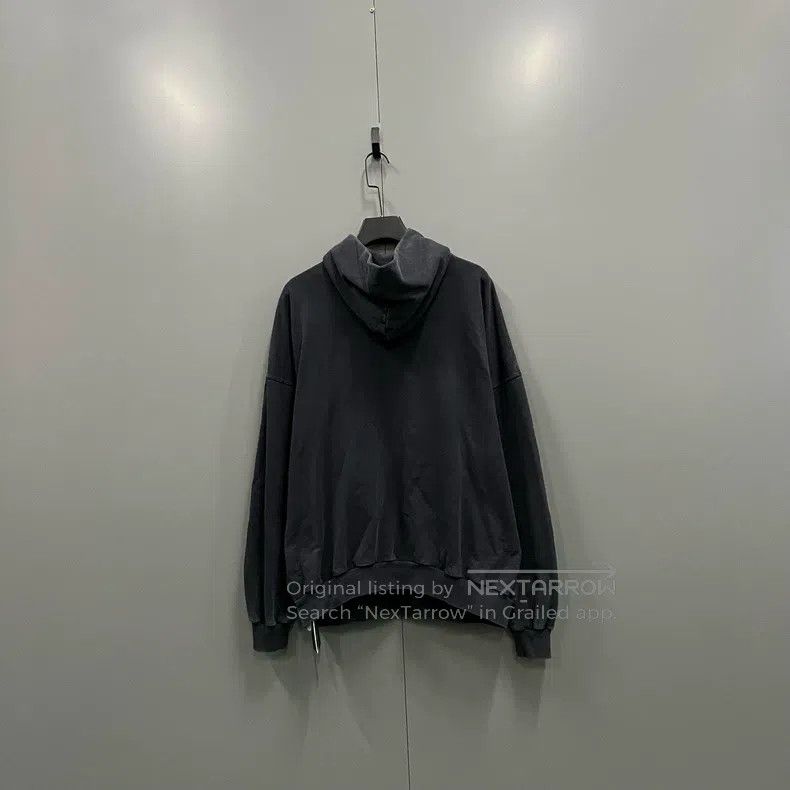 Balenciaga Balenciaga Side Embroidered Logo Hoodie Size US M / EU 48-50 / 2 - 2 Thumbnail