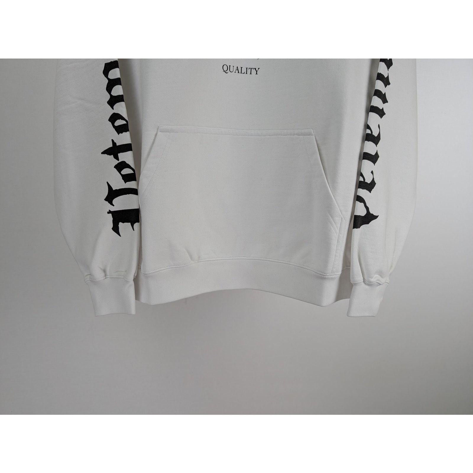 Vetements o1rshd1 Pret a Porter Hoodie in White Size US S / EU 44-46 / 1 - 4 Thumbnail