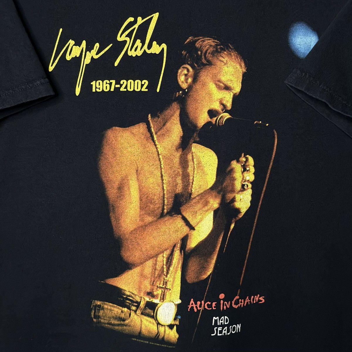 Band Tees Vintage 2000s Layne Staley Memorial T-Shirt, Size S, Rare! Size US S / EU 44-46 / 1 - 2 Thumbnail