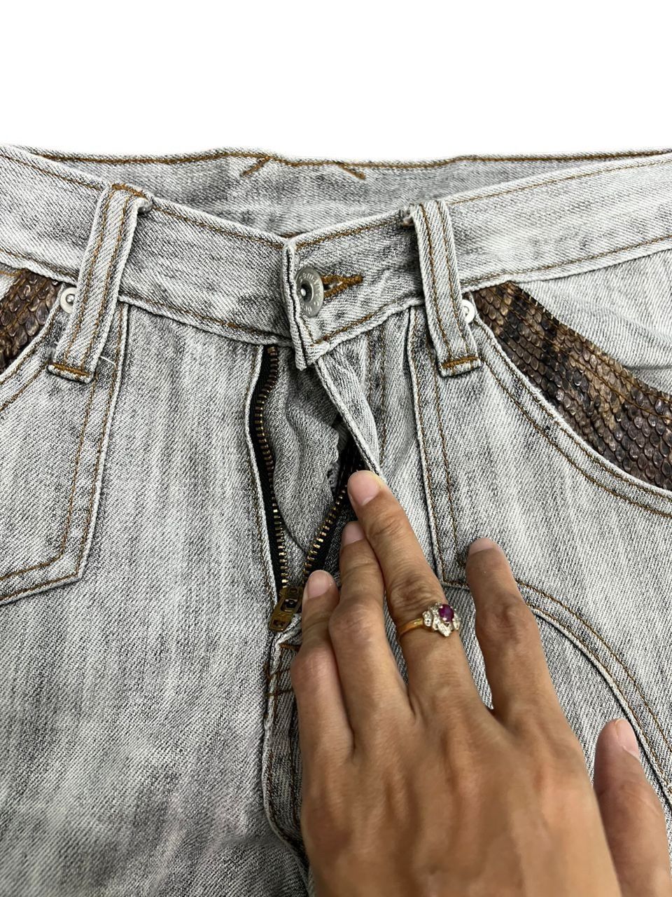 semanticdesign Phyton Snake Skin Flare Semantic Design Jeans Size US 31 - 2 Thumbnail