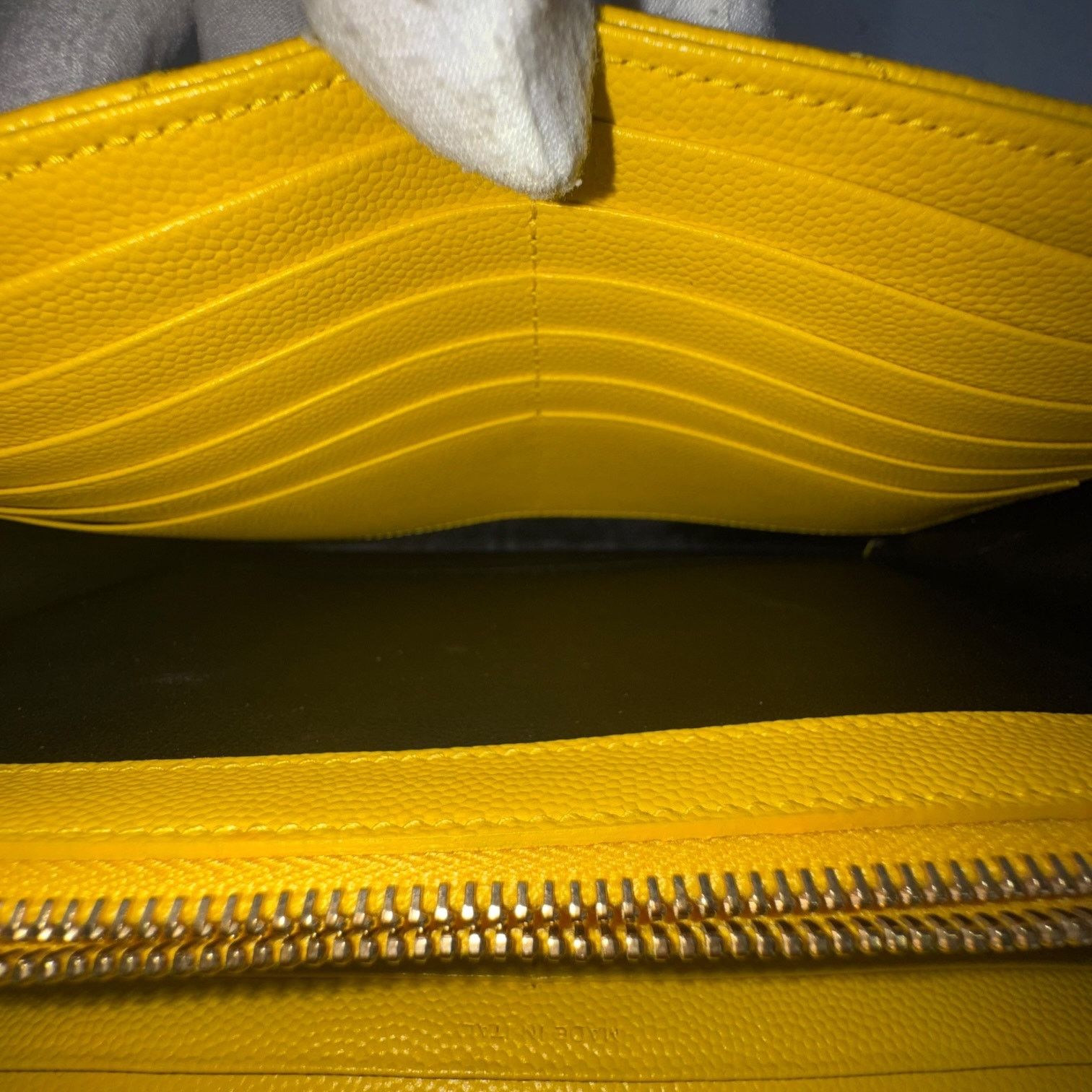 Yves Saint Laurent Saint Laurent Cassandre Envelope Wallet-On-Chain Bag Size ONE SIZE - 11 Thumbnail
