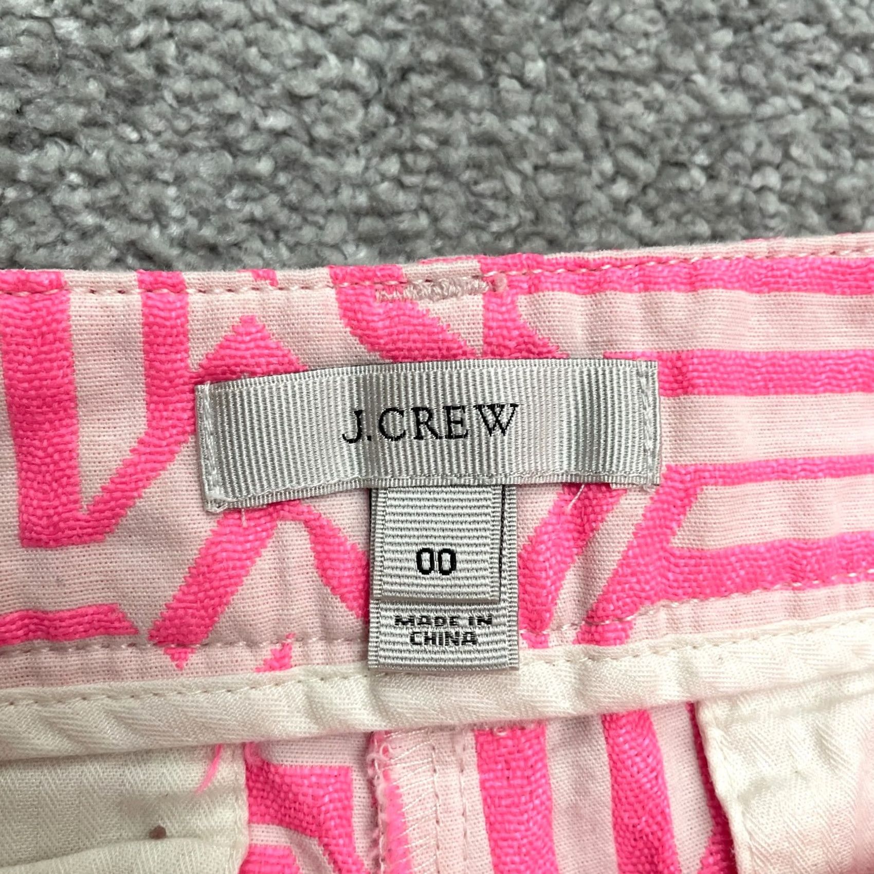J.Crew J. Crew Geometric Azaka Chino shorts Womens 00 Tiki Neon Pink Casual Stretch Shirt Size 24" / US 00 / IT 34 - 4 Thumbnail