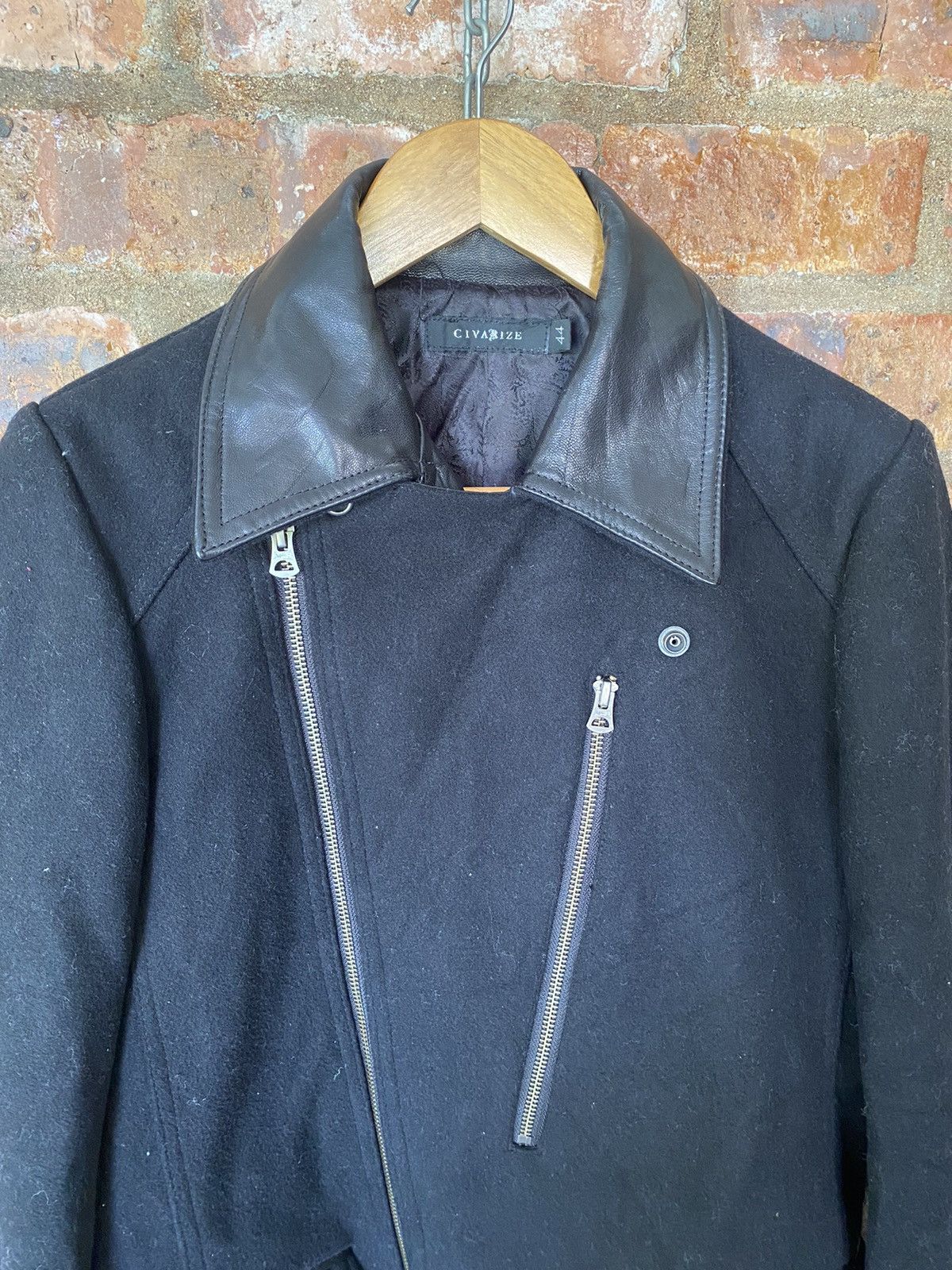 CIVARIZE Civarize Japan doube leather collar Asmetrical zipper Size US S / EU 44-46 / 1 - 7 Thumbnail