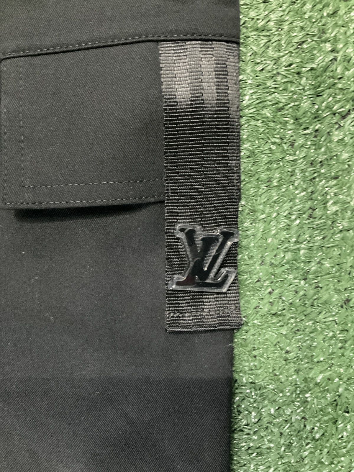 Louis Vuitton Louis Vuitton Cargo Pants Size US 44 / EU 60 - 5 Thumbnail