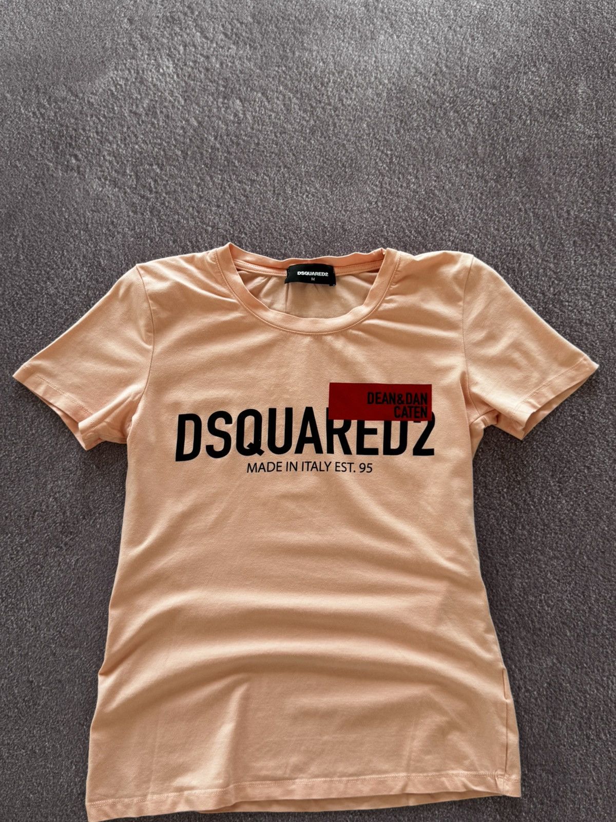 Dsquared2 Vintage Dsquared2 Y2K Big Logo Glamour Women Top T shirt Size M / US 6-8 / IT 42-44 - 2 Thumbnail