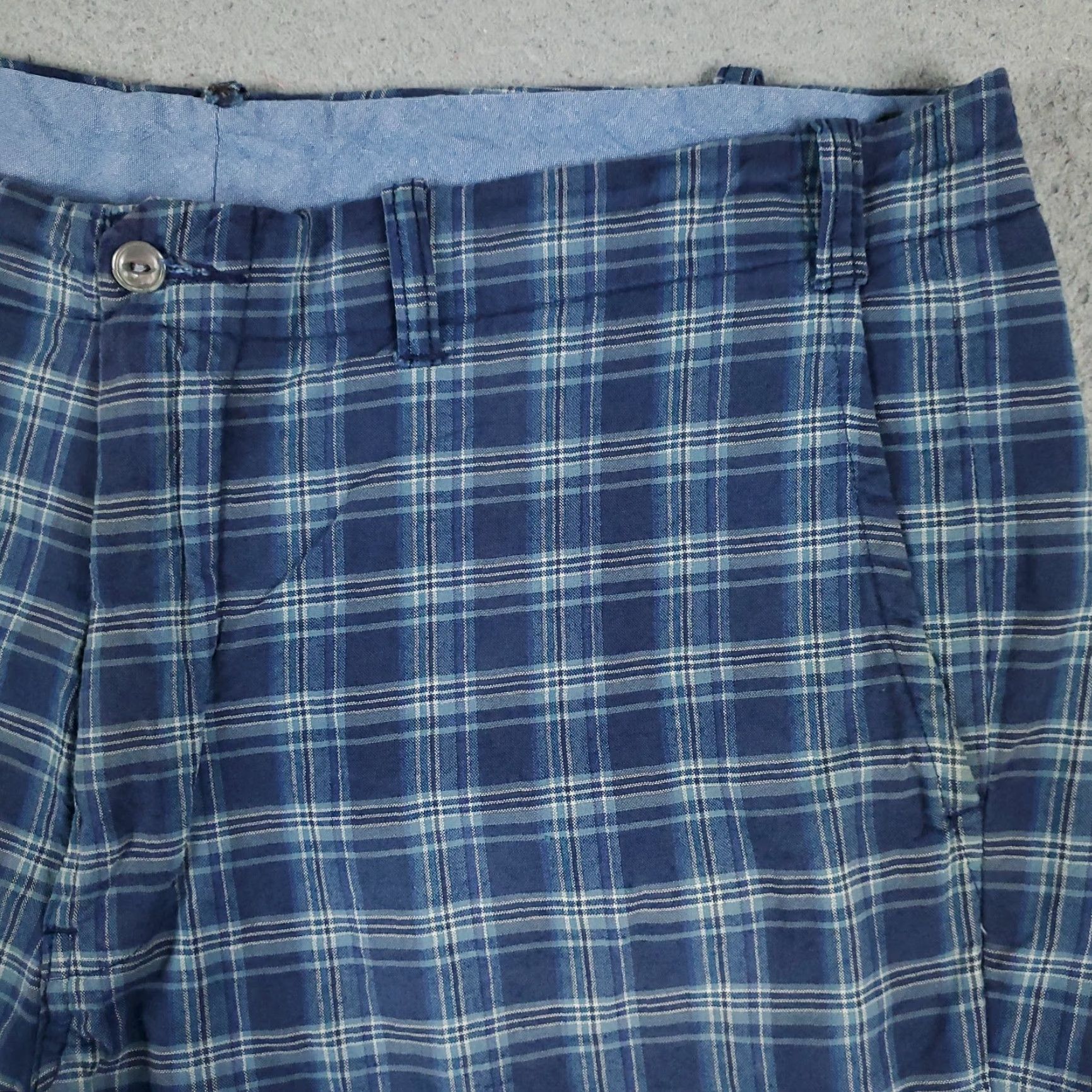 Ralph Lauren VINTAGE Ralph Lauren Shorts Men 40 Waist Blue Plaid Casual Flat Front Chino Size US 40 / EU 56 - 3 Thumbnail