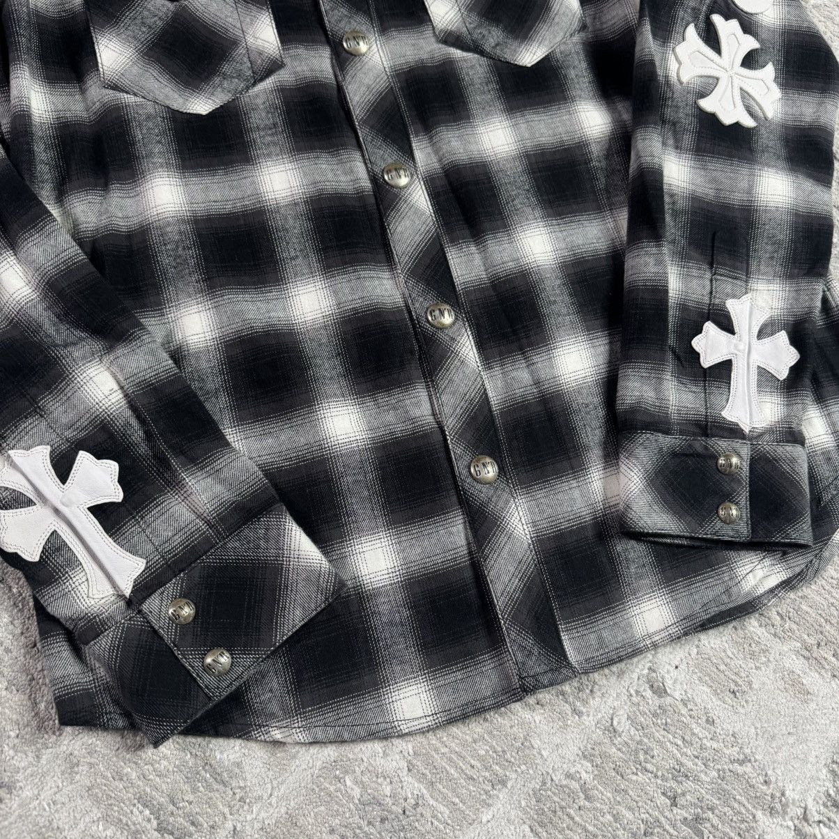 Chrome Hearts Guns n roses leather button up Size US L / EU 52-54 / 3 - 15 Thumbnail