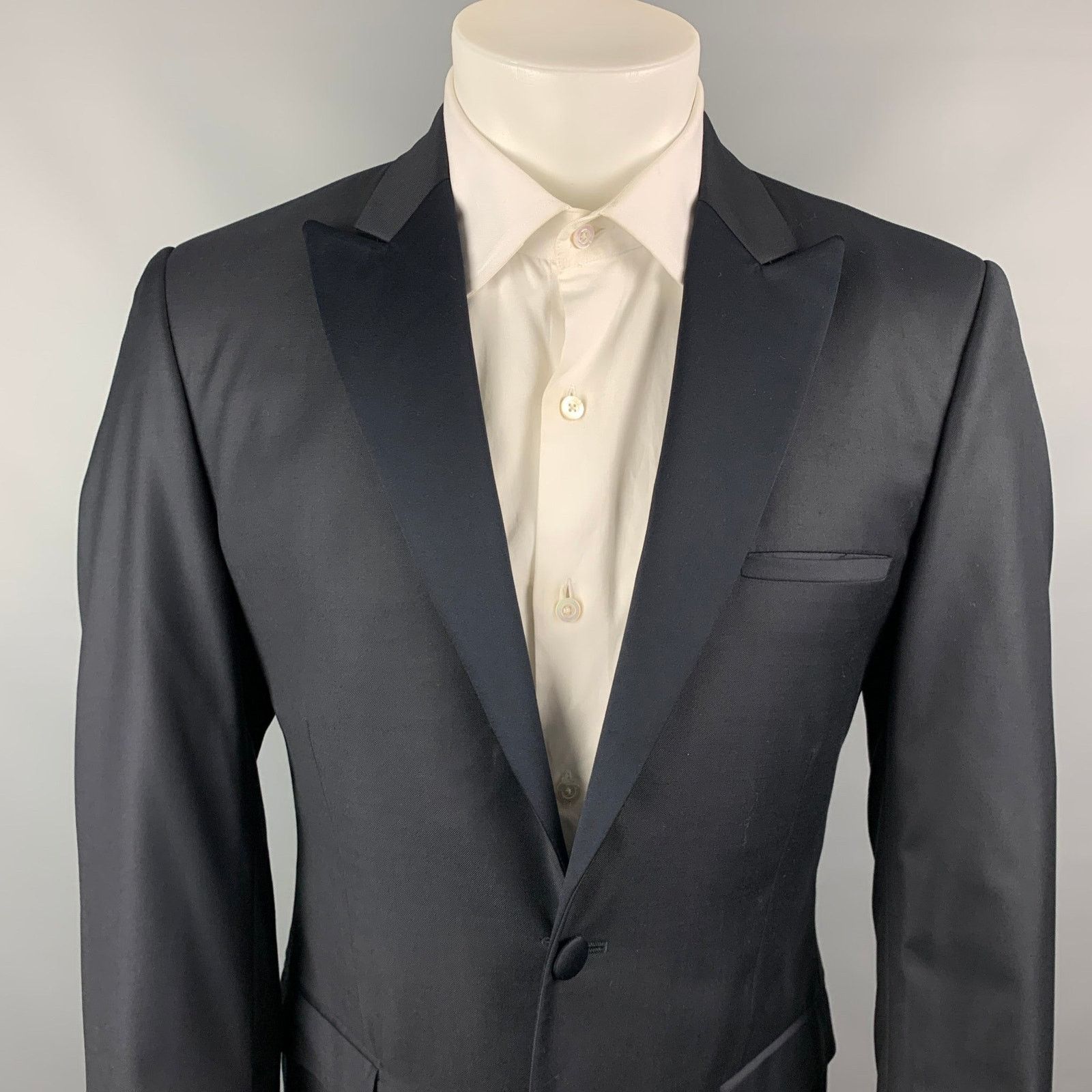 Calvin Klein CALVIN KLEIN COLLECTION Size 40 Navy Wool Tuxedo Sport Coat Size 40R - 2 Thumbnail