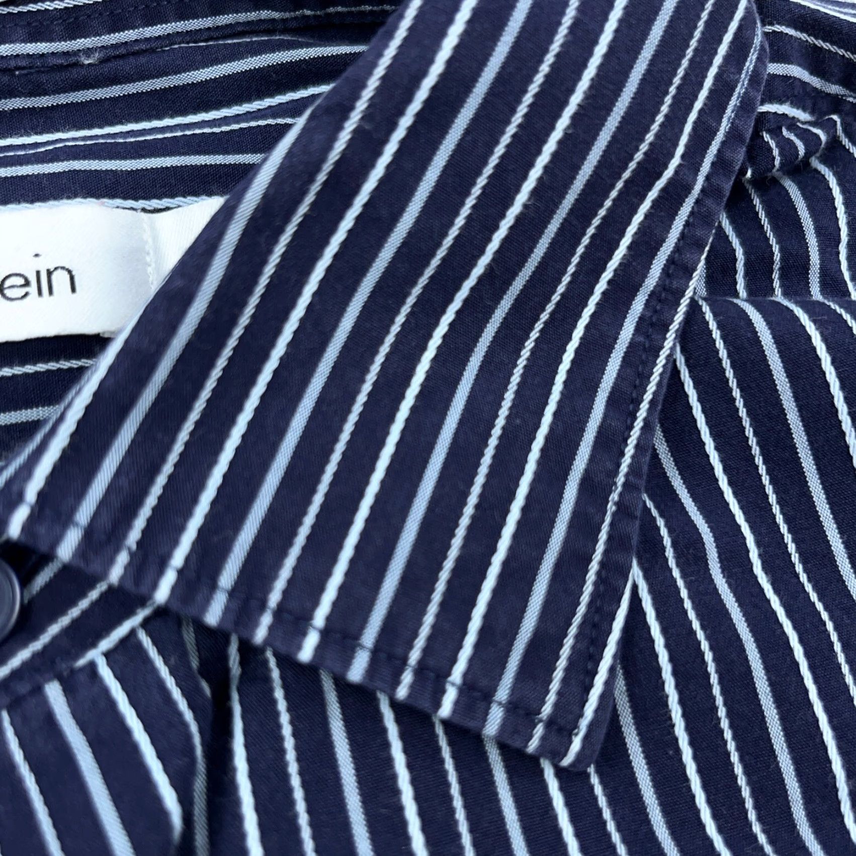 Calvin Klein Calvin Klein Shirt Men Large Blue Striped Button-Up Dress Pinstripe Adult Mens Size 42R - 4 Thumbnail