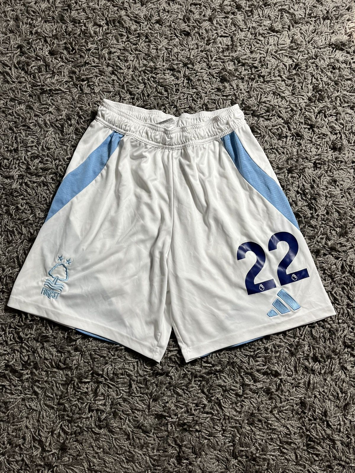 Adidas NOTTINGHAM FOREST 2023/24 POLYESTER AWAY FOOTBALL SHORTS Size US 32 / EU 48 - 1 Thumbnail