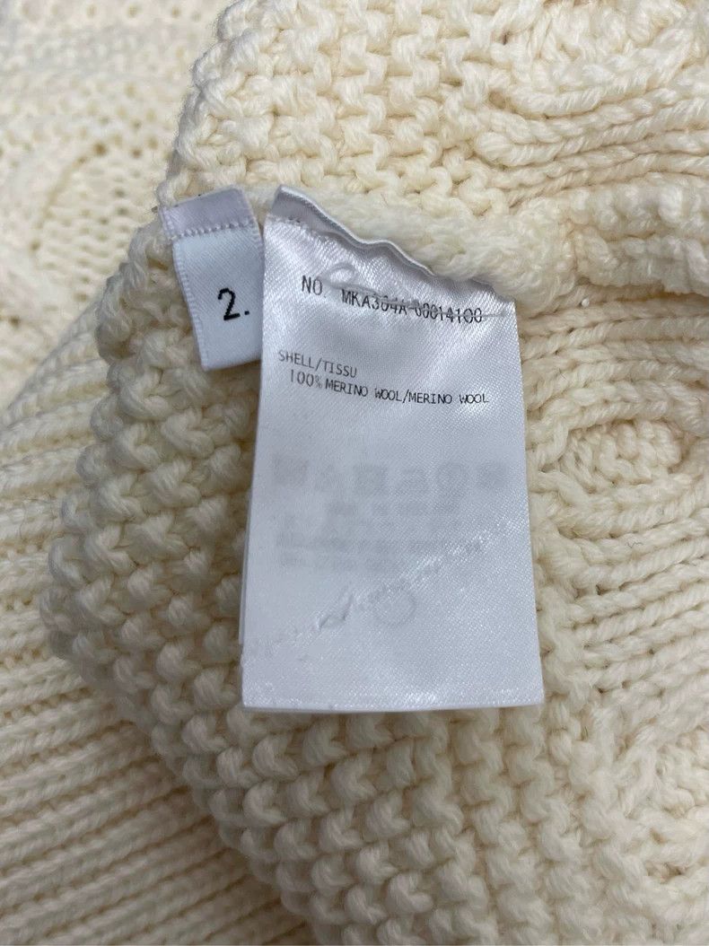 Thom Browne Thom Browne Beige four-striped jacquand round-neck wool swe Size US M / EU 48-50 / 2 - 7 Thumbnail