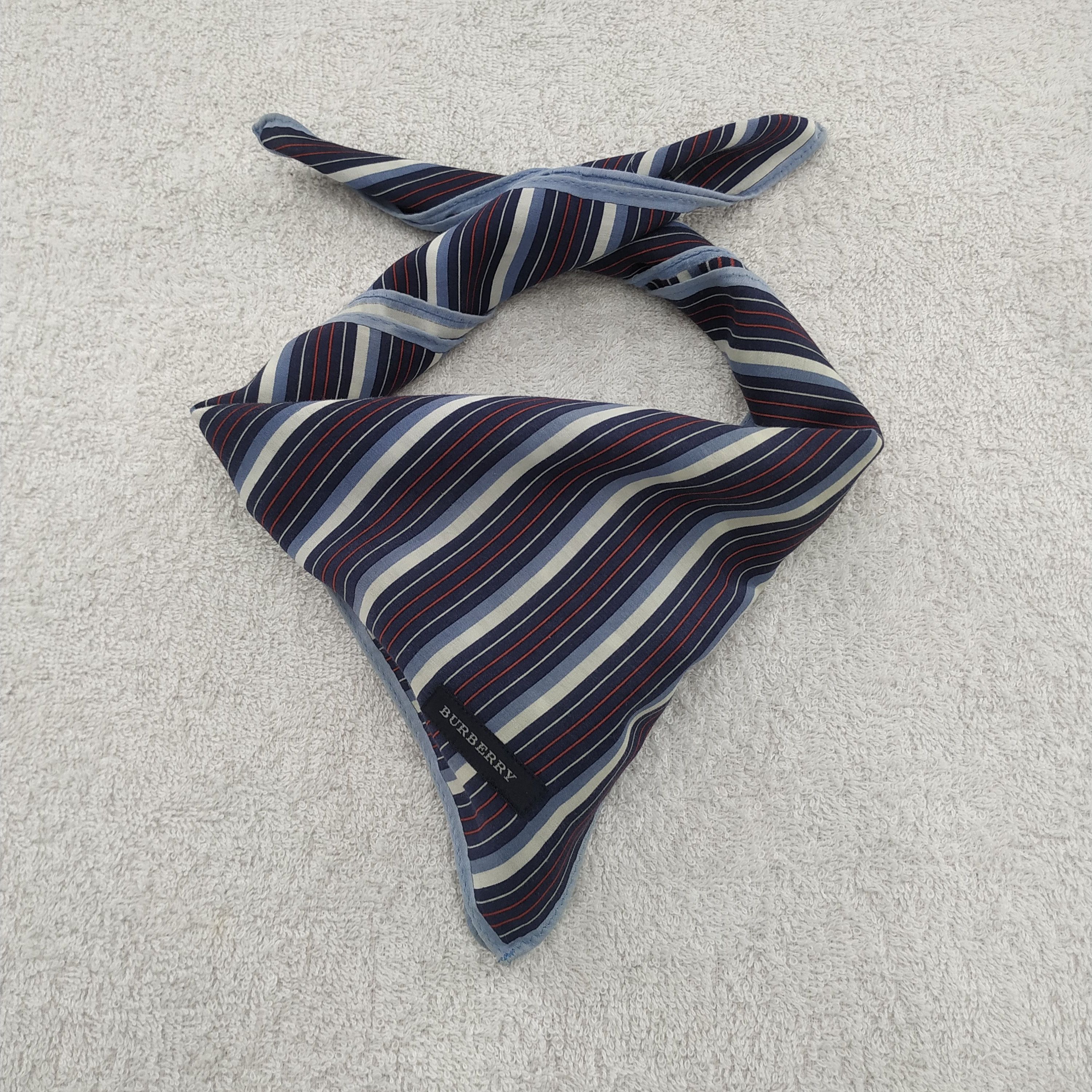 Burberry × Vintage Burberry Bandana / Handkerchief / Neckerchief - S013 Size ONE SIZE - 2 Thumbnail