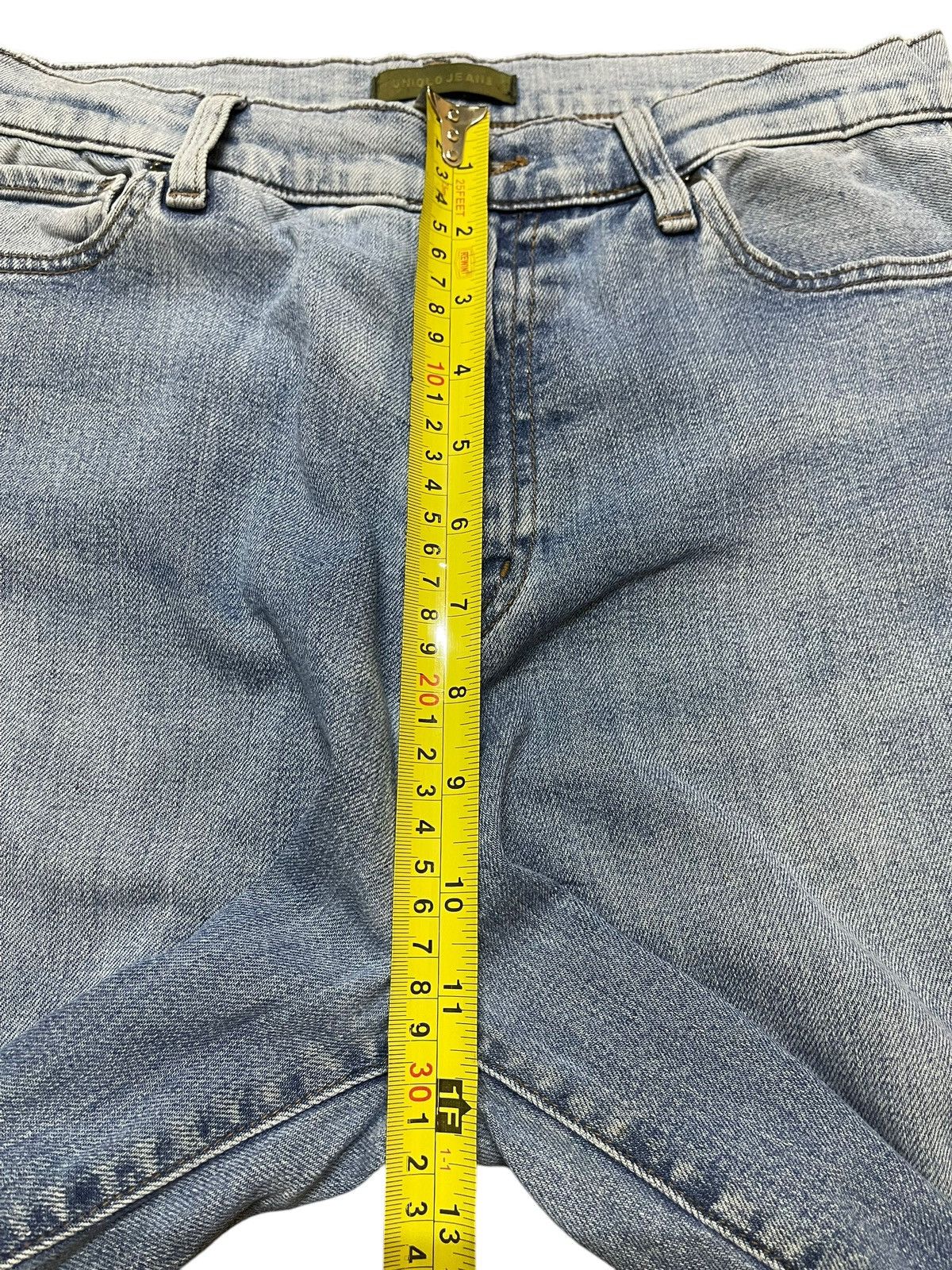 Uniqlo Vintage Japanese Uniqlo Blue Faded Wash Style Baggy Jeans Size US 28 / EU 44 - 15 Thumbnail
