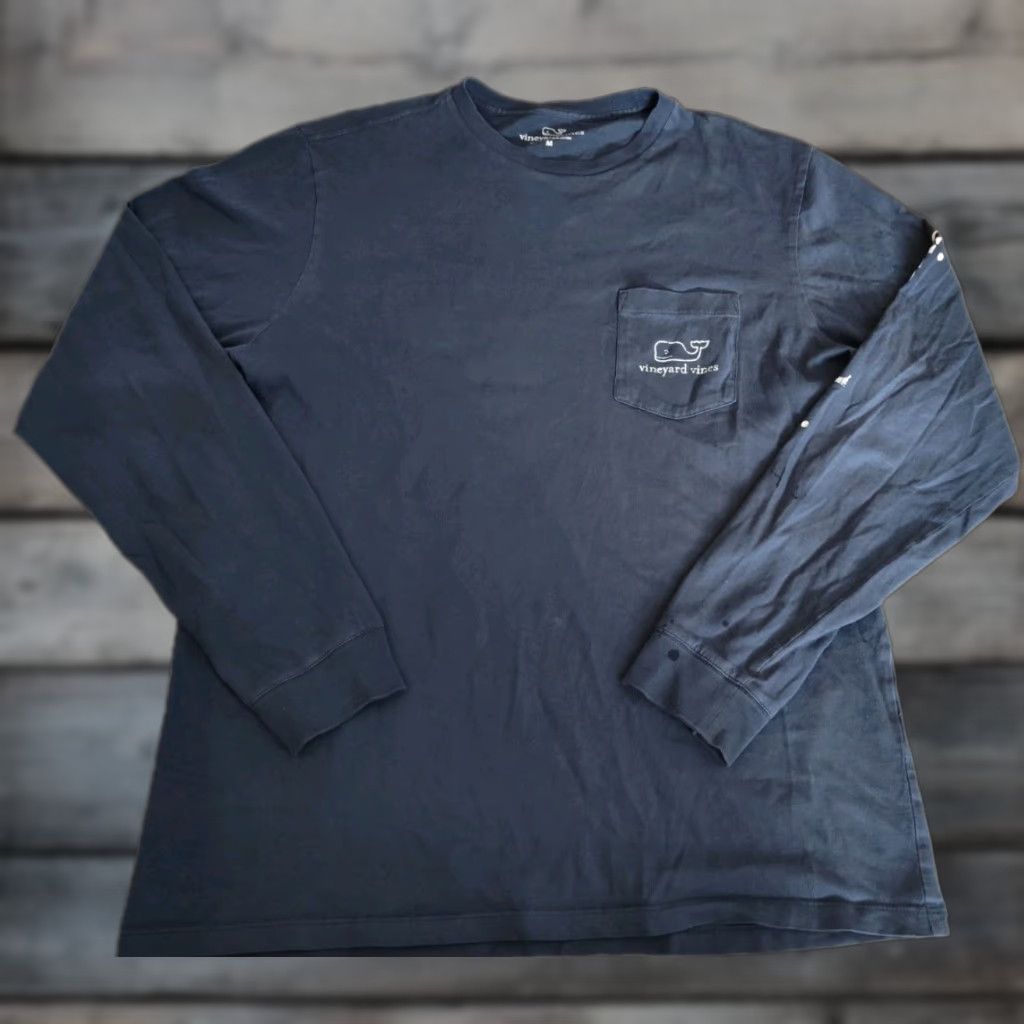 Vineyard Vines VINEYARD VINES Men's Long Sleeve Tee Shirt Medium Blue Solid Whale Logo Casual Size US M / EU 48-50 / 2 - 1 Thumbnail