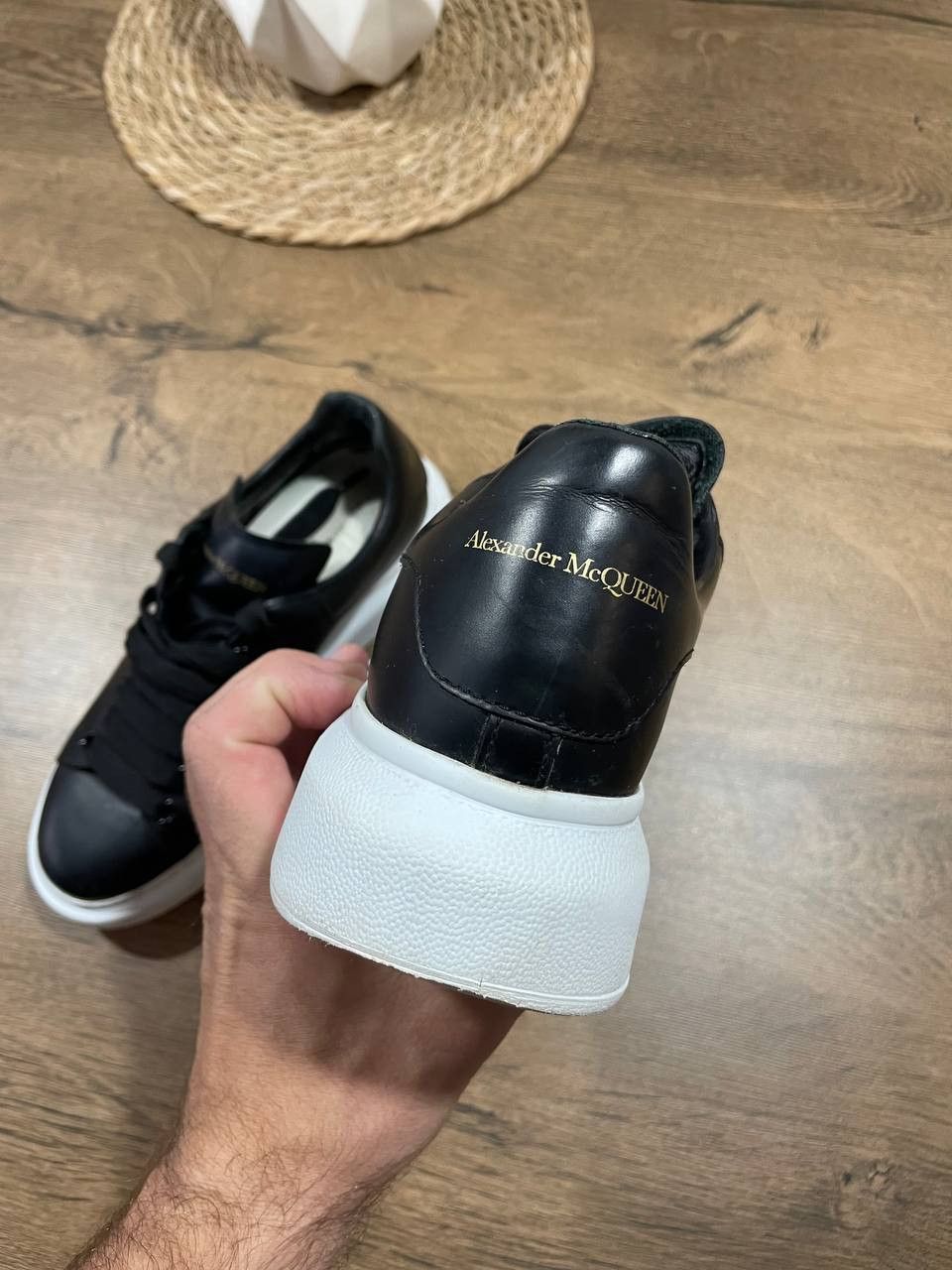 Alexander McQueen Alexander McQueen Oversized Sneakers Size 36 Size US 6 / IT 36 - 10 Thumbnail