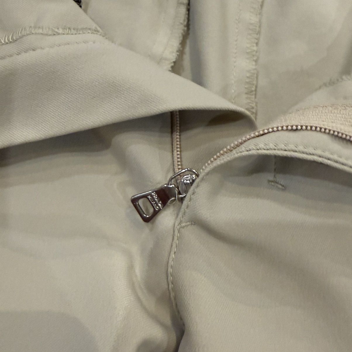 Prada Prada Beige Red Tab Chinos/Pant Size US 28 / EU 44 - 8 Thumbnail
