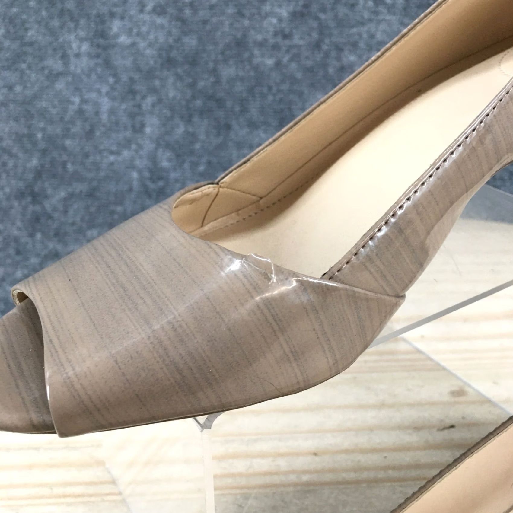 Calvin Klein Calvin Klein Heels Womens 9.5 M Parisa Peep Toe Kitten Pumps Brown Faux Leather Pump Womens 9.5 Brown Kitten Parisa Calvin Klein Shoes Size US 10 / IT 40 - 4 Thumbnail