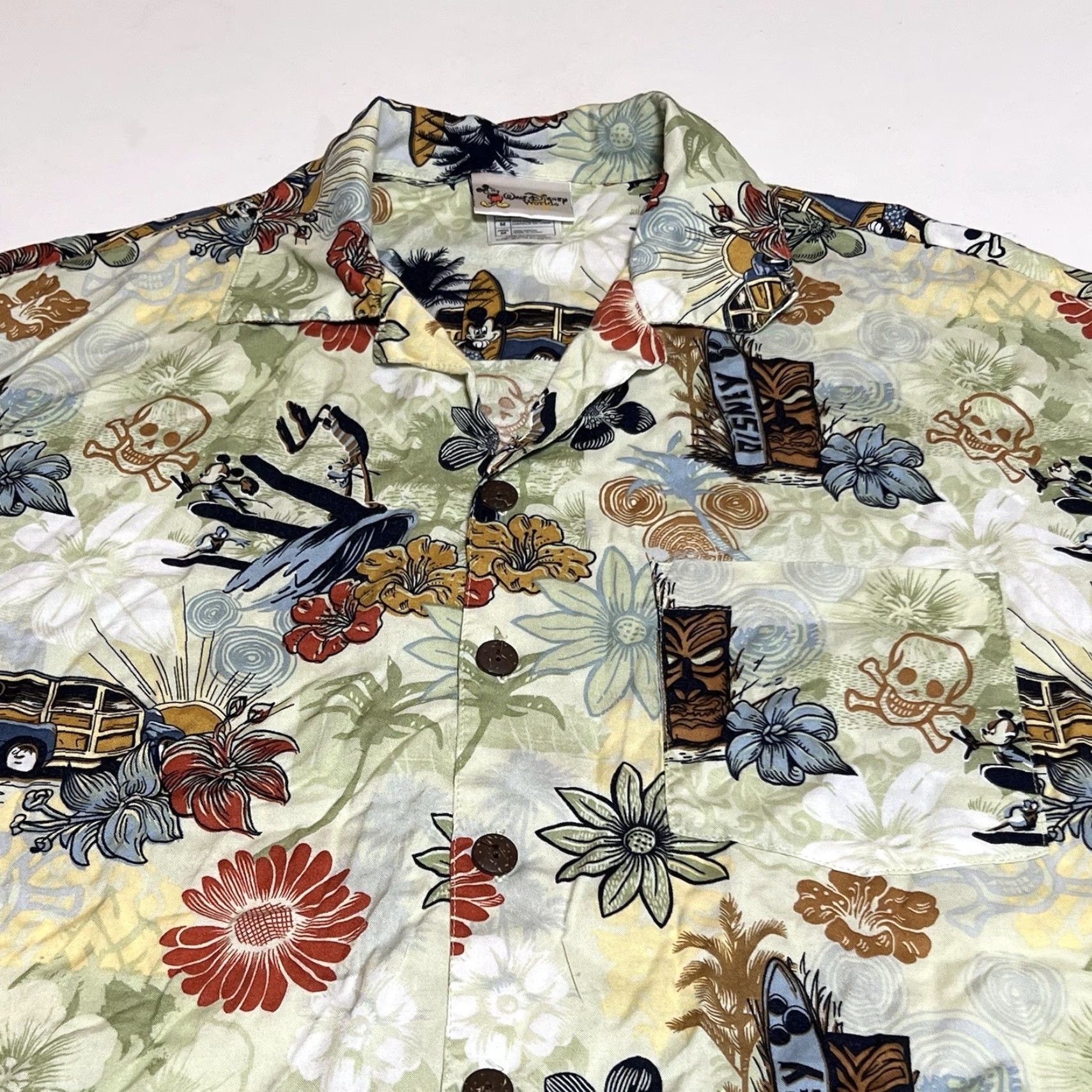 Disney VINTAGE Disney Walt Disney World Men's Hawaiian Shirt Mickey Mouse Tiki Woody Skulls Surf Size US M / EU 48-50 / 2 - 2 Thumbnail