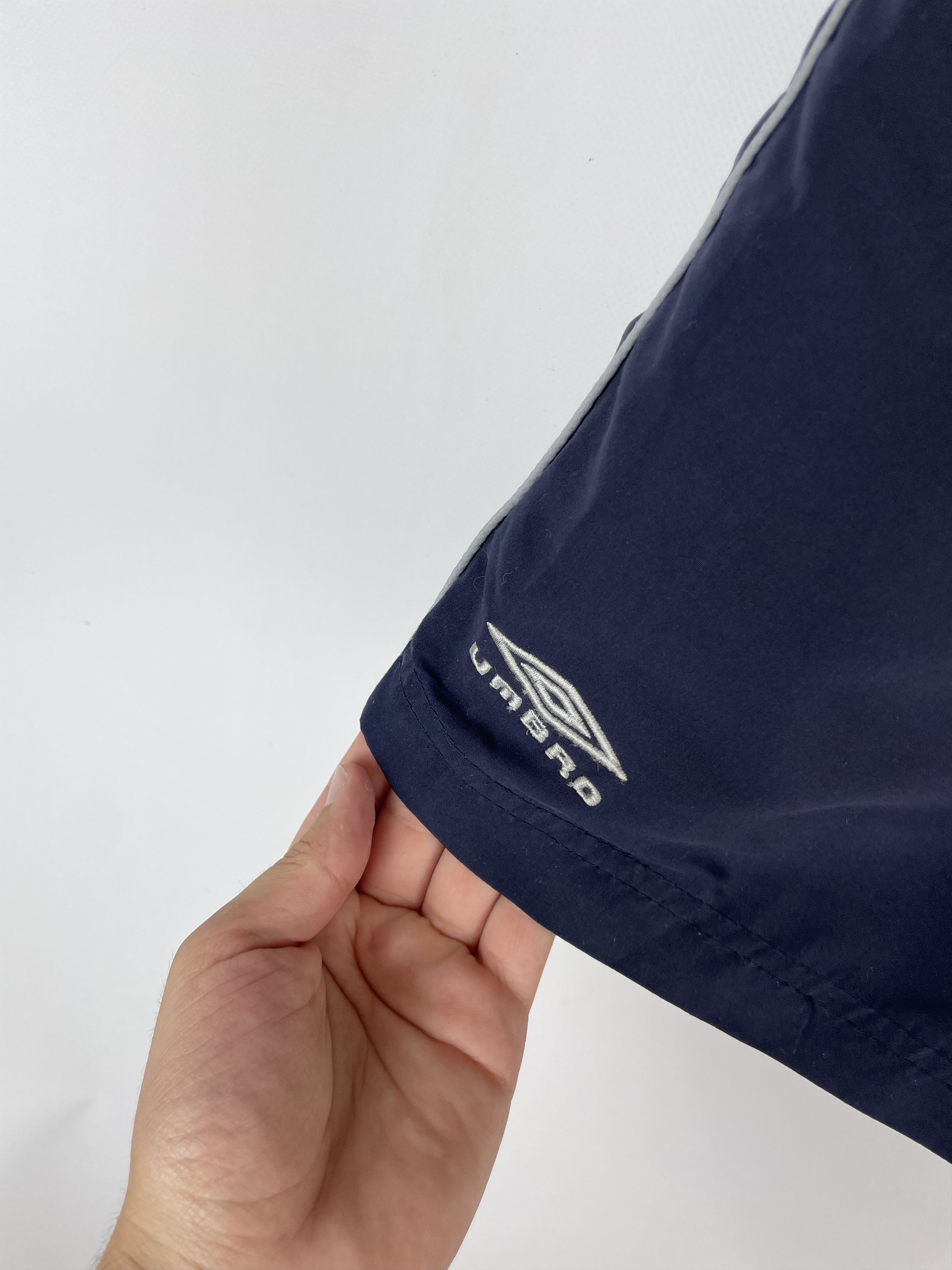 Other Vintage Umbro Shorts Y2k Size US 36 / EU 52 - 3 Thumbnail