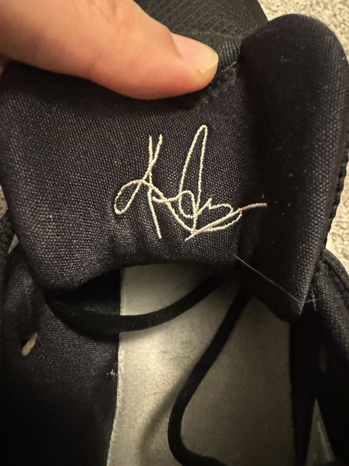 Nike Nike Kyrie 3 Black Suede Size US 9.5 / EU 42-43 - 5 Thumbnail